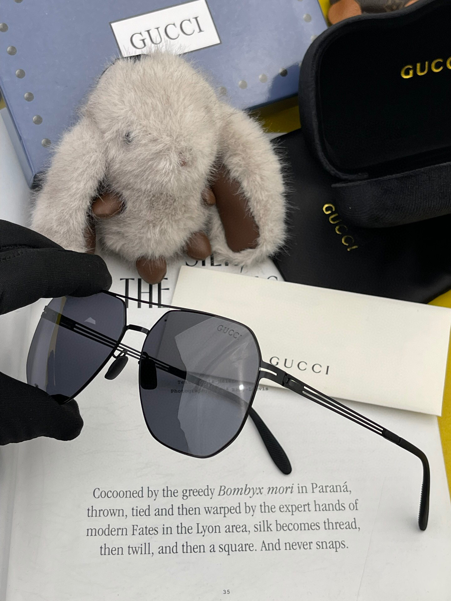 ♦️GUCCI 2025新款男女情侣款太阳镜多边形墨镜iP电镀永不褪色 超轻超有弹性整幅眼镜无螺丝重要的