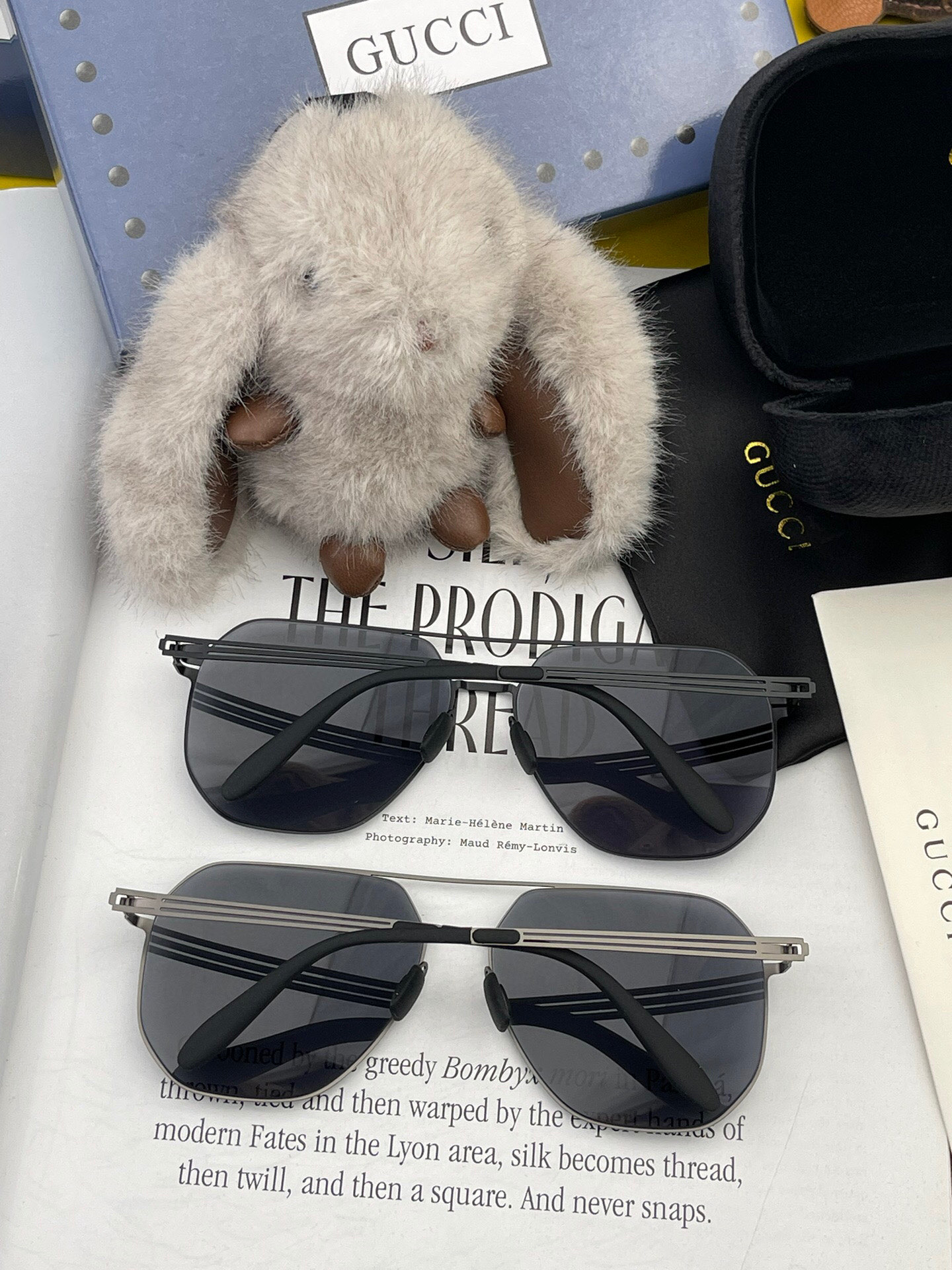 ♦️GUCCI 2025新款男女情侣款太阳镜多边形墨镜iP电镀永不褪色 超轻超有弹性整幅眼镜无螺丝重要的