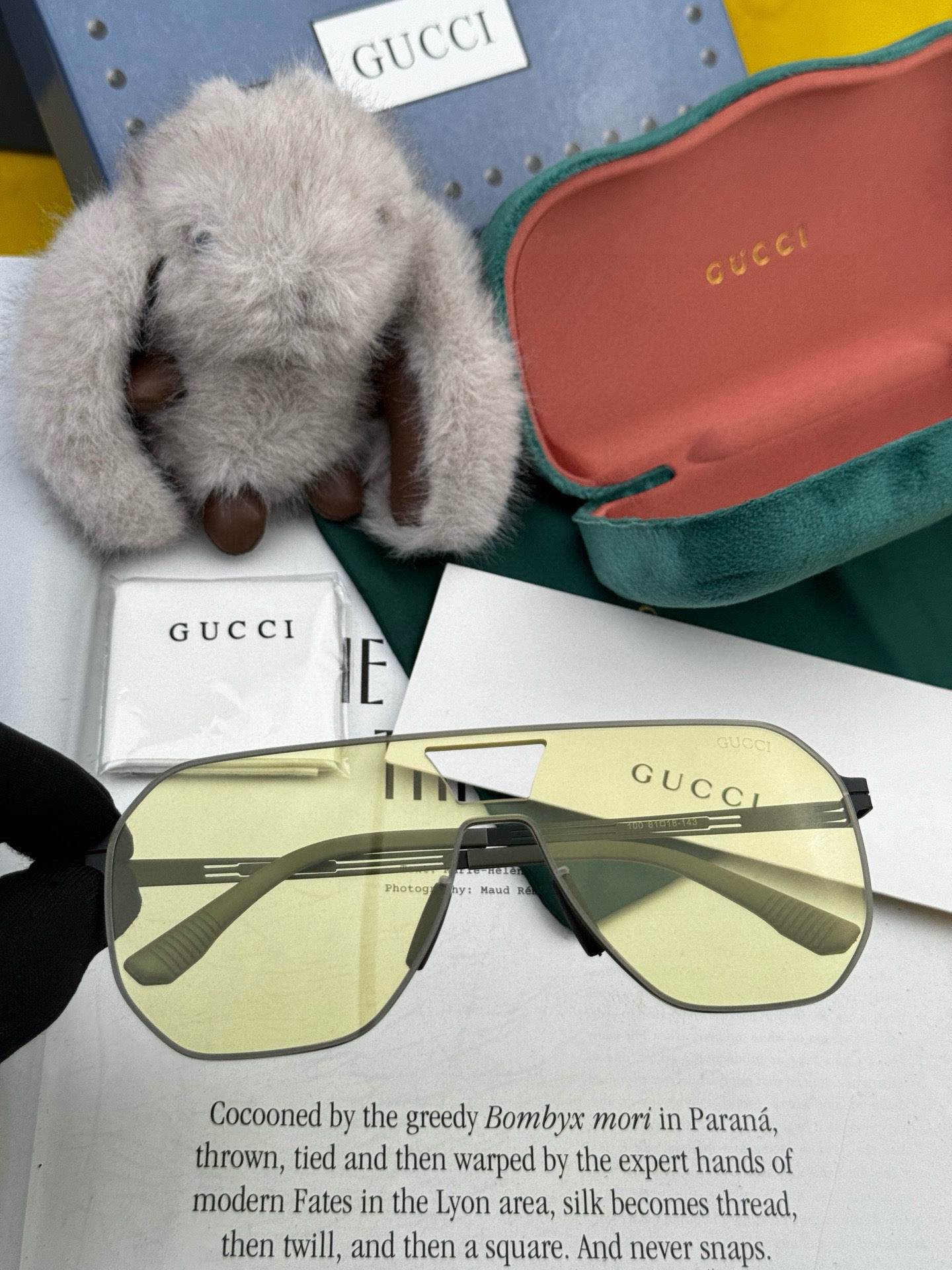 ♦️ GUCCI 2025新款男女情侣款太阳镜多边形墨镜iP电镀永不褪色 超轻超有弹性整幅眼镜无螺丝重要