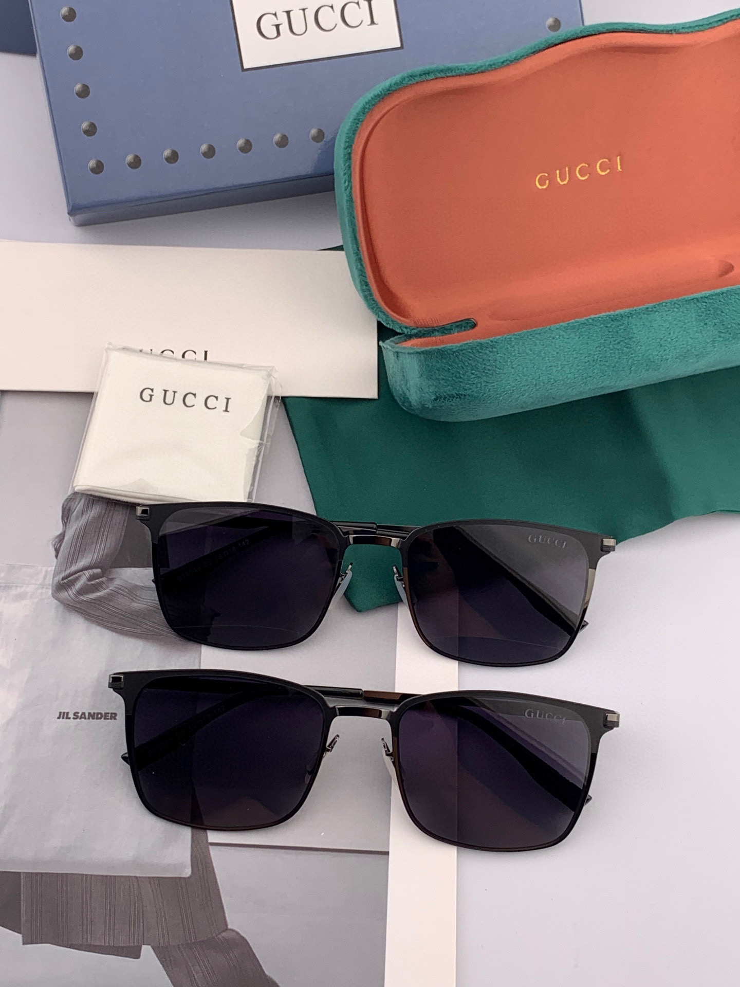      GUCCI-2025新款男情女侣款太阳iP电镀不永褪色 卖点：超轻有超弹性整幅眼镜无丝螺重要的