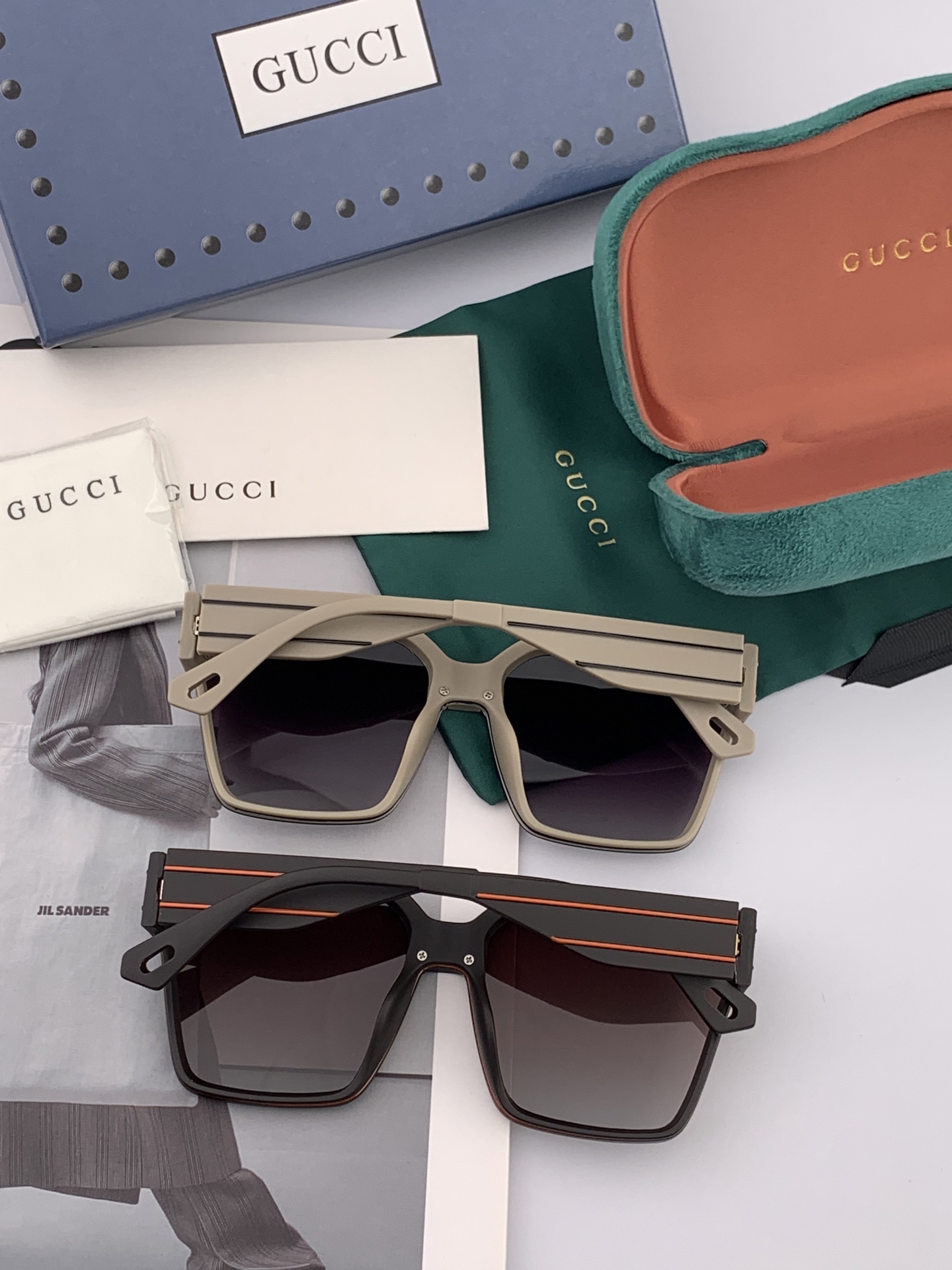   GUCCI 2025开春新款 最新款方框太阳镜 各路网红纷纷带起气场满分‼️ 俏皮甜美.上脸效果更佳