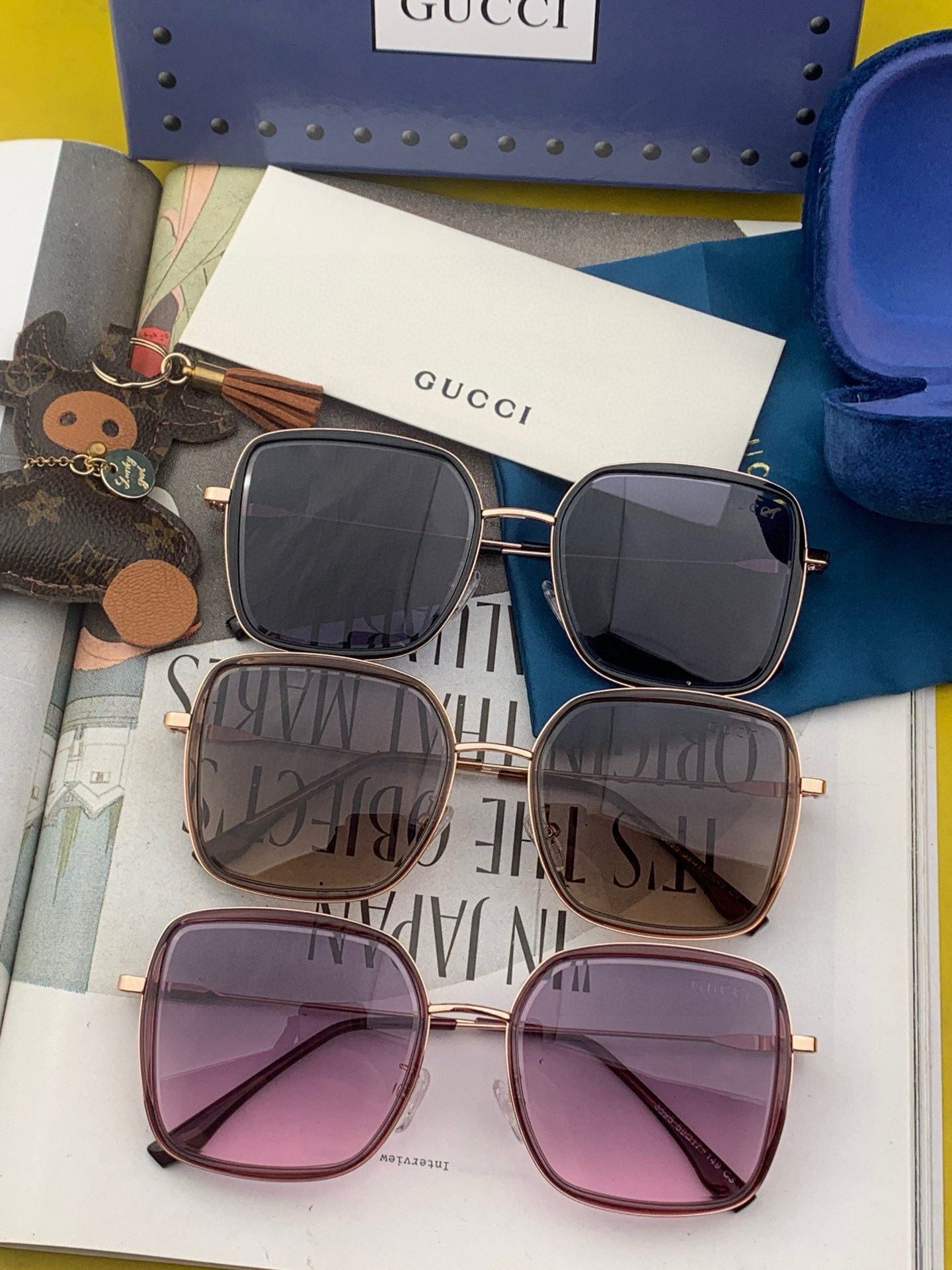  GUCCI 2025开春新款太阳镜 各路网红纷纷带起气场满分‼️ 俏皮甜美.上脸效果更佳.金属质感超好