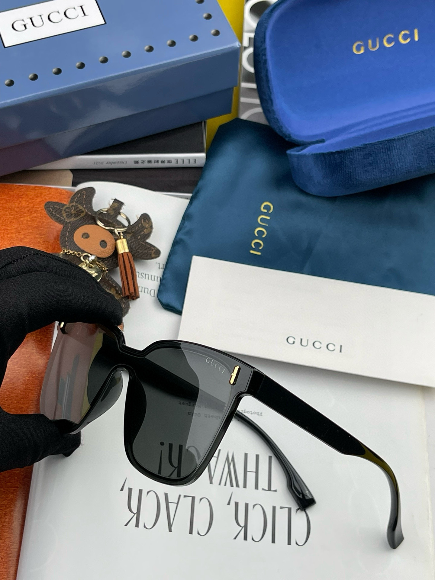 🔺 【GUCCI-尼龙偏光太阳镜】2025开春新款 潮流爆款 时尚方框连体偏光太阳镜 高品质 佩戴舒适 