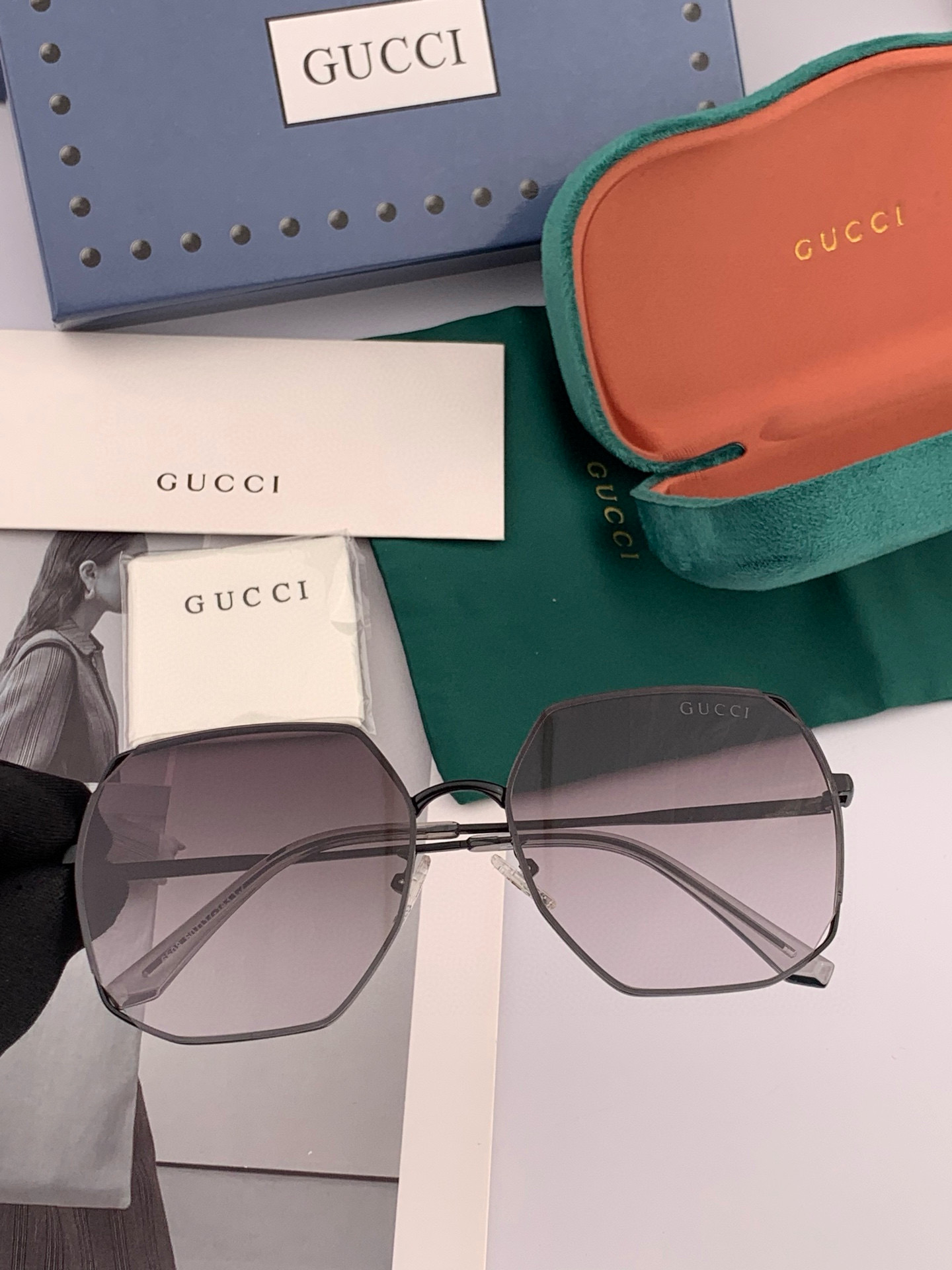   GUCCI-古驰意大利进口🇮🇹2025时尚潮流奢华装饰太阳眼镜 尼龙高清太阳镜明星海报款 超高复杂工