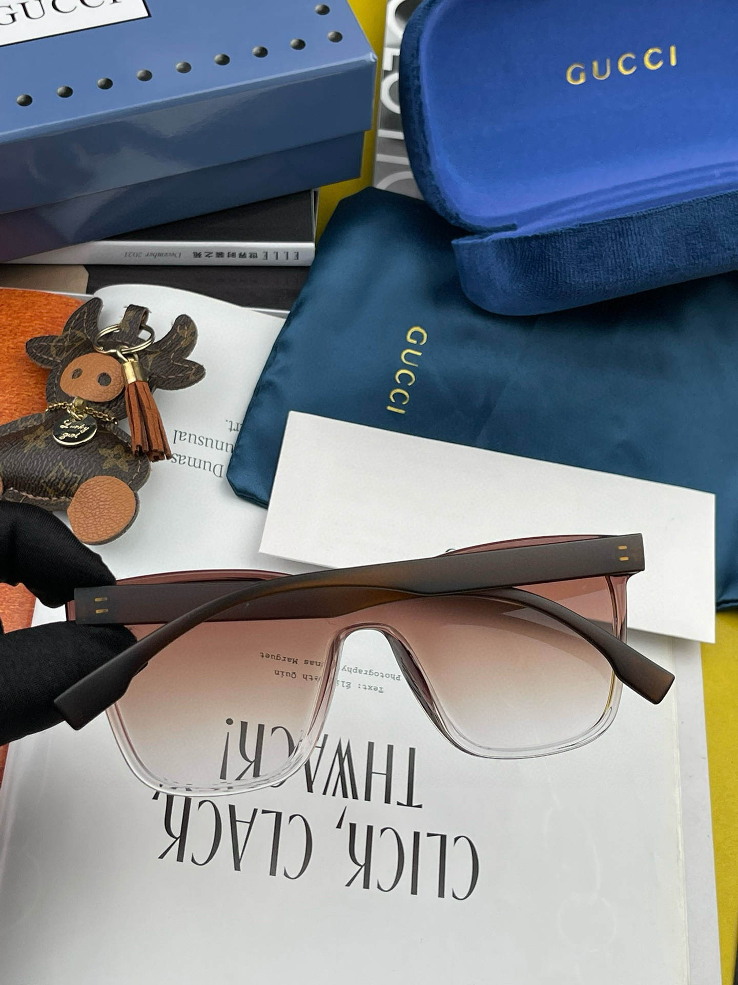 🔺 【GUCCI-偏光太阳镜】2025开春新款 潮流爆款 时尚方框连体偏光太阳镜 高品质 佩戴舒适 网红