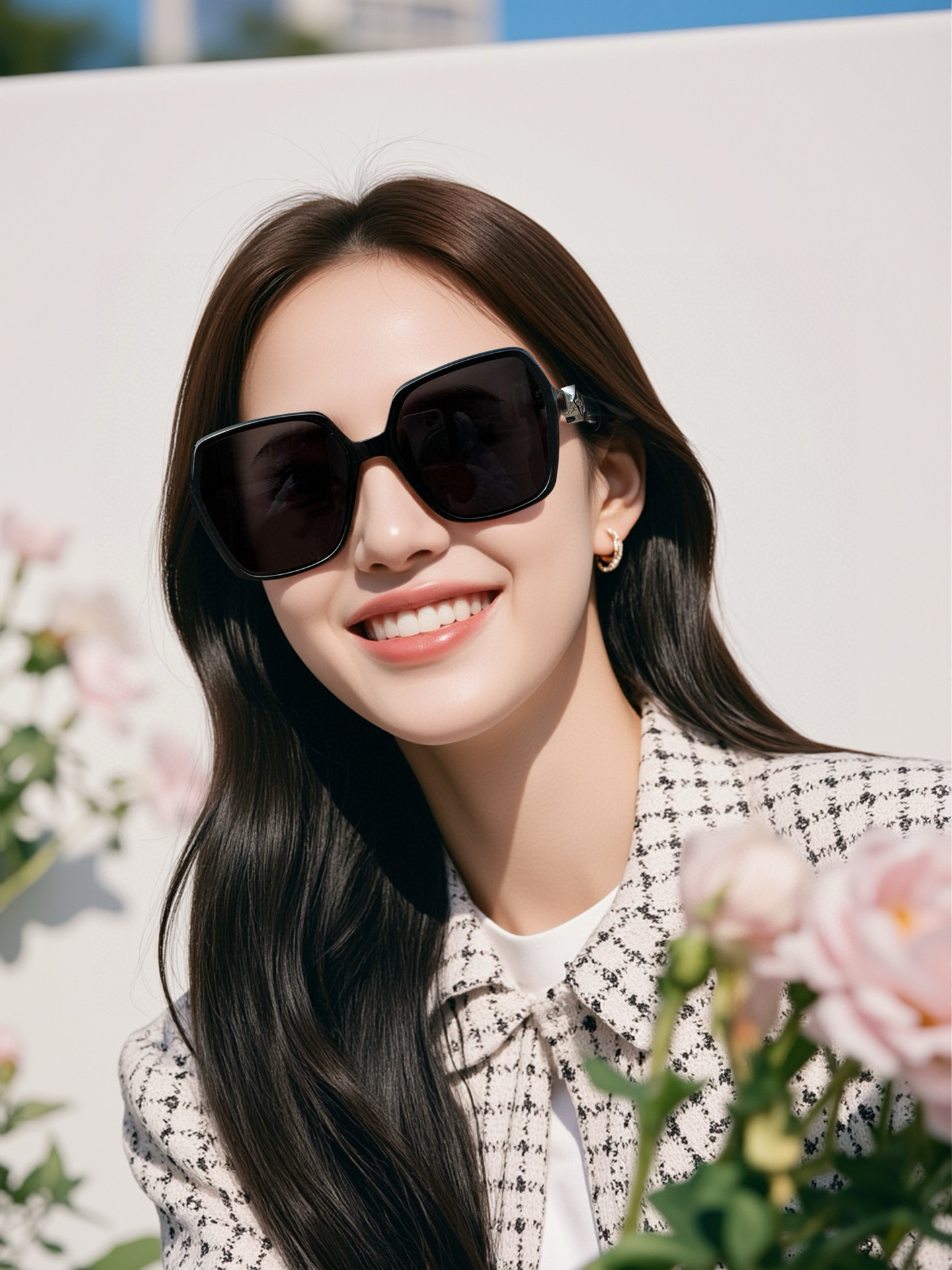 NO:256458,【TR polarization series】lv large frame sunglasses sunglasses classic square frame design, not picky about face shape, it shows temperament, whether paired with a coat or a dress, polarized lenses prevent UV rays. Model L4612 glasses sunglasses sunglasses, glasses, louis vuitton, skirts19860909【TR偏光系列】lv大框太阳镜墨镜经典的方框设计,不挑脸型,无论搭配大衣还是连衣裙都非常显气质偏光镜片预防紫外线 型号L4612眼镜墨镜太阳镜,眼镜,louis vuitton,skirts,glasses