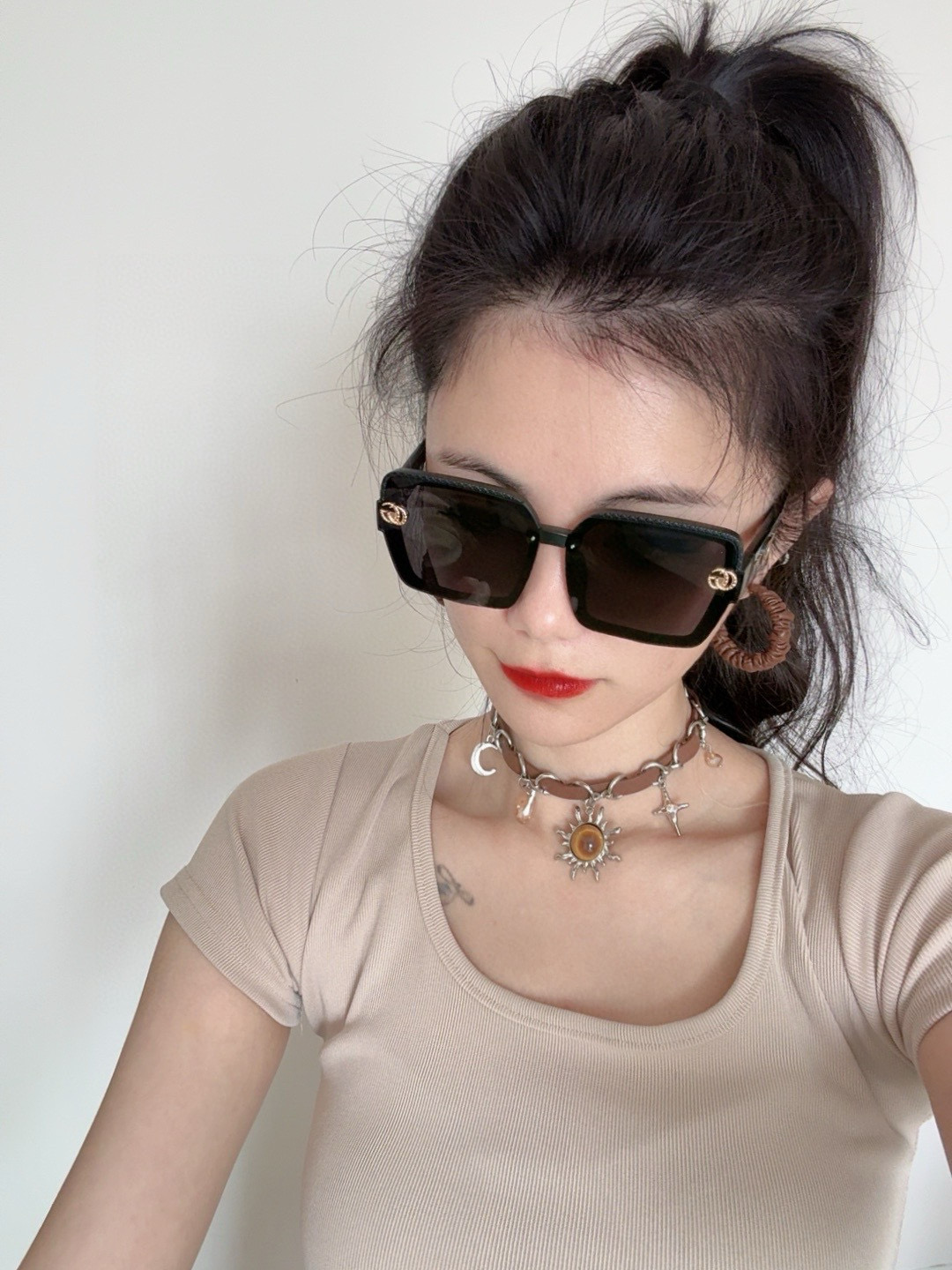 NO:256375,【GUCCI】2025 Spring New Model Fashion Hot Fashionable Sunglasses High Quality Comfortable Wearing Internet celebrity trendy sunglasses Model G6130 Glasses Sunglasses Sunglasses, Glasses, gucci19860909【GUCCI】2025开春新款 潮流爆款 时尚方框太阳镜 高品质 佩戴舒适 网红潮款墨镜 型号G6130眼镜墨镜太阳镜,眼镜,gucci,glasses