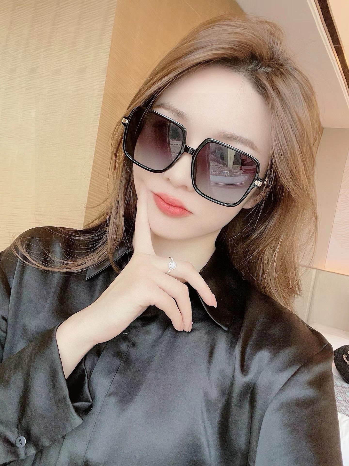 NO:256362,TR version - Polarized [Exclusive big brand sunglasses without filters are released on the shelves. Dior official website has released new sunglasses. Note that we are high-definition lenses. Model CD2233 glasses sunglasses, glasses, dior19860909TR版本-偏光【独家大牌太阳镜无滤镜实拍上架 Dior官网最新发布新款太阳镜,注意我们是高清镜片 型号CD2233眼镜墨镜太阳镜,眼镜,dior,glasses