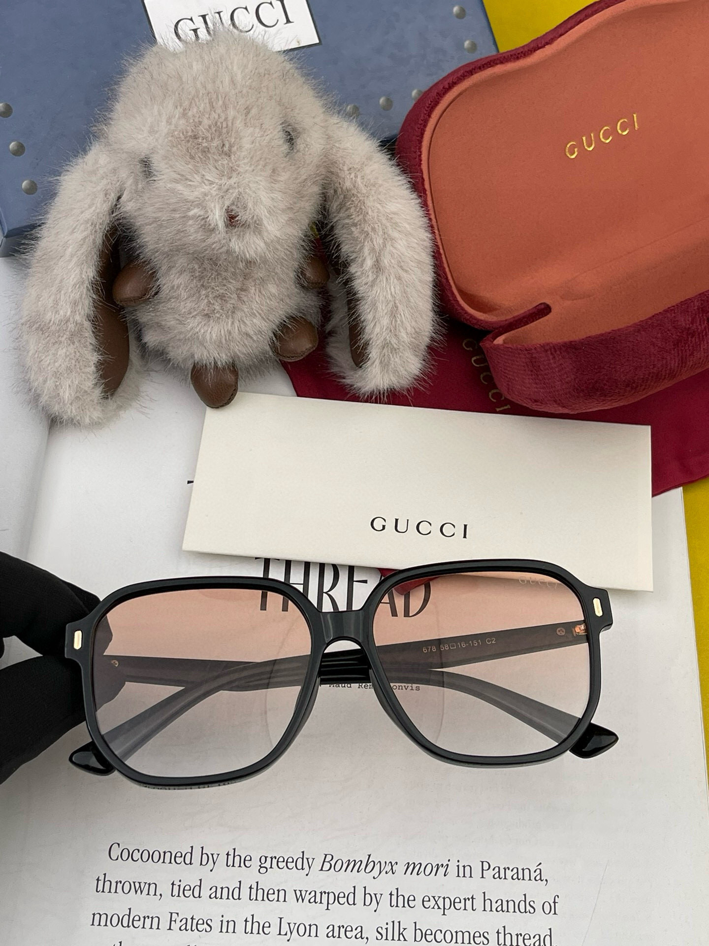   【TR偏光系列】Gucci   经典的方框设计，情侣款不挑脸型，无论搭配大衣还是连衣裙都非常显气质偏