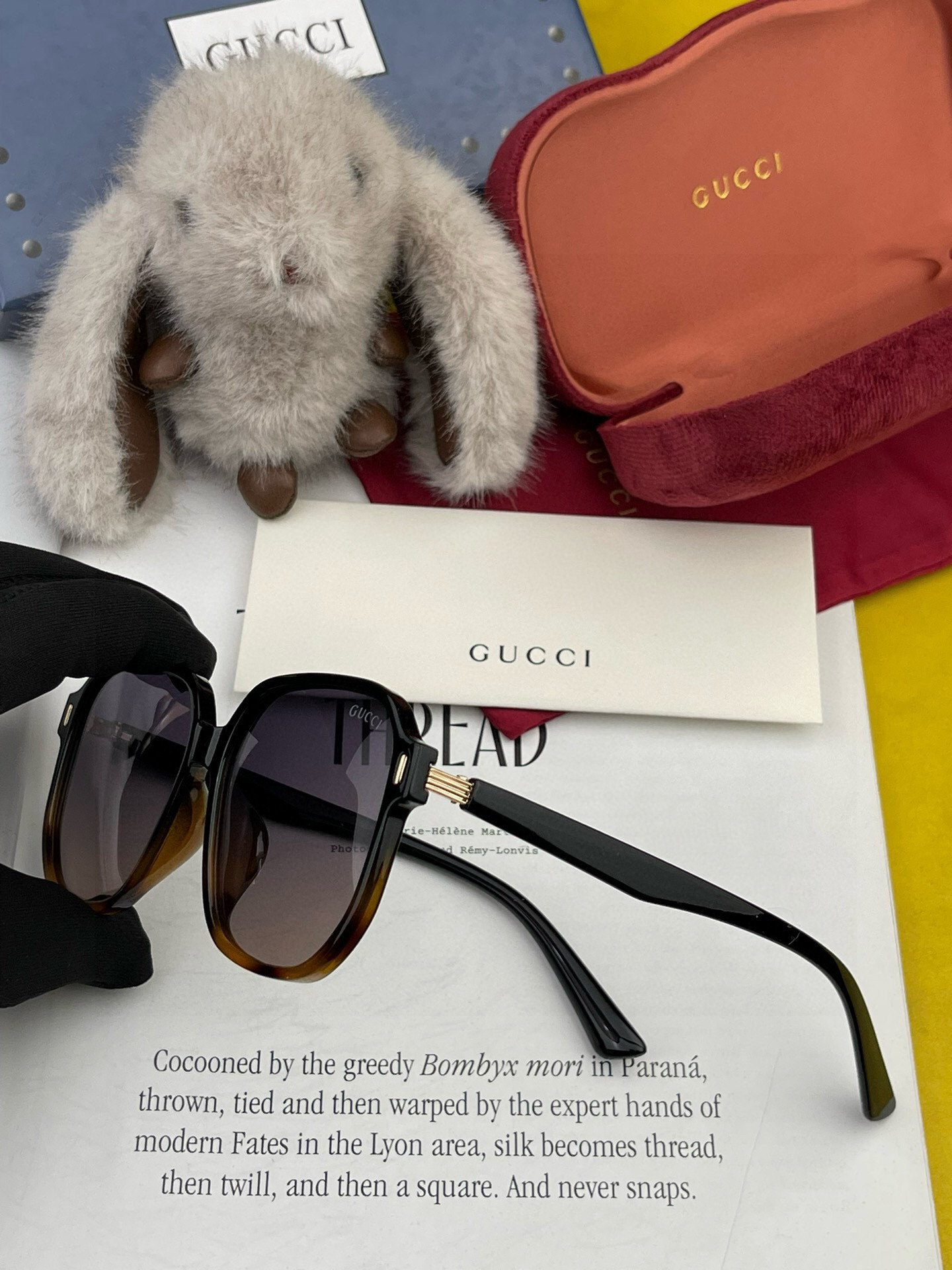   【TR偏光系列】Gucci   经典的方框设计，情侣款不挑脸型，无论搭配大衣还是连衣裙都非常显气质偏