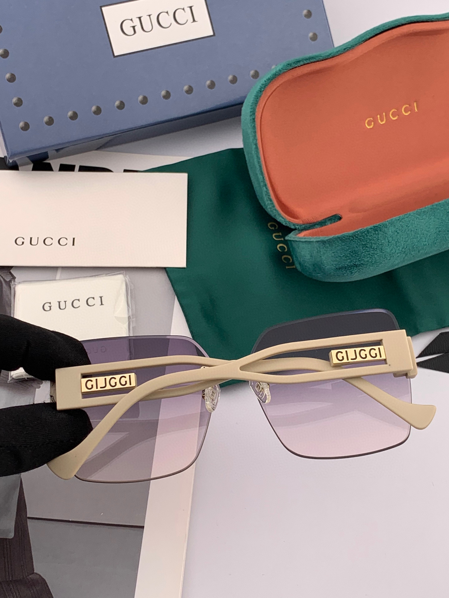   🔺 【GUCCI-偏光太阳镜】2025开春新款 潮流爆款 时尚方框偏光太阳镜 高品质 佩戴舒适 网红