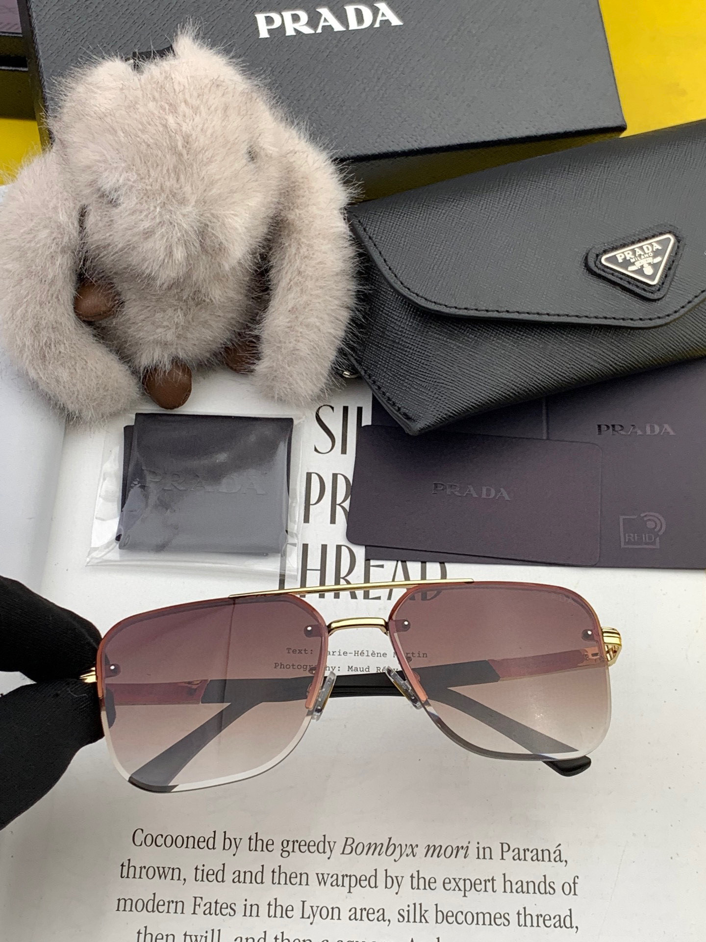 【PRADA】普拉达 2025新款太阳眼镜 界级大师制造..最新 高档 潮流🐚🐚时尚百搭🌪🌪男款百搭瘦脸