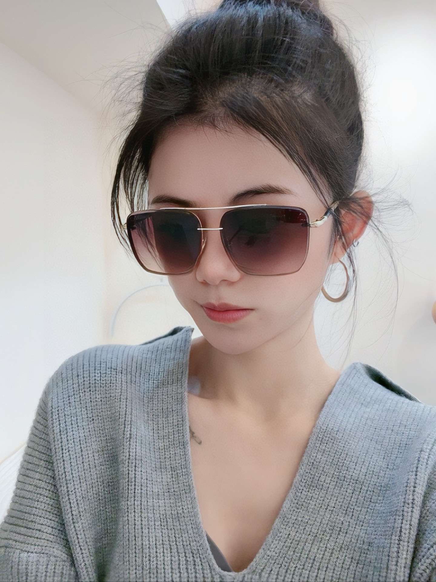   BURBERRY 巴宝莉 男士太阳眼镜 🕶🕶正版蛤蟆 太阳镜💋💋👣👣  高品质 不挑脸 火的狠 🍁🍁