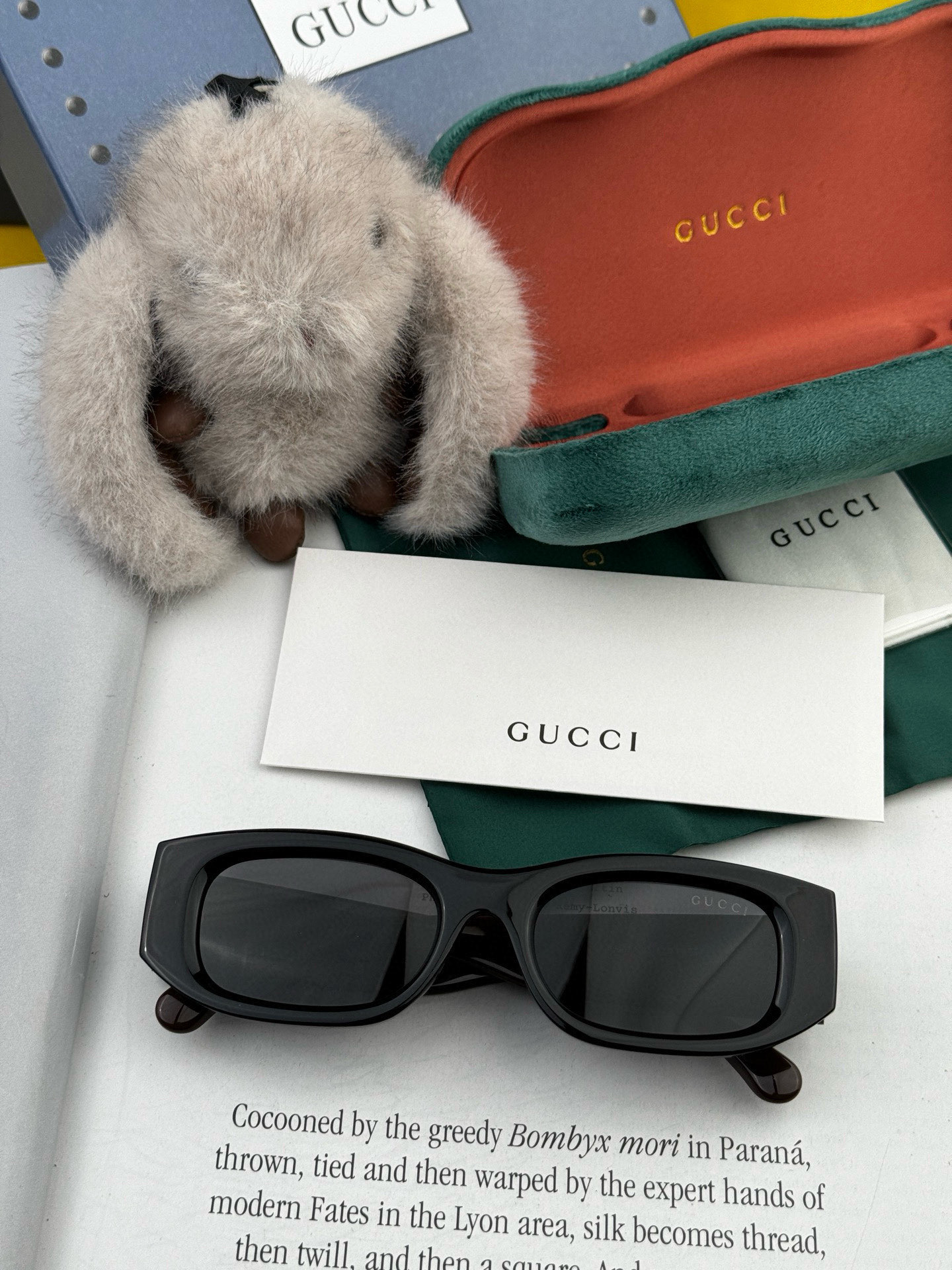 🔺 【GUCCI】2025开春新款 潮流爆款 时尚小框偏光太阳镜 高品质 佩戴舒适 网红潮款墨镜 型号：