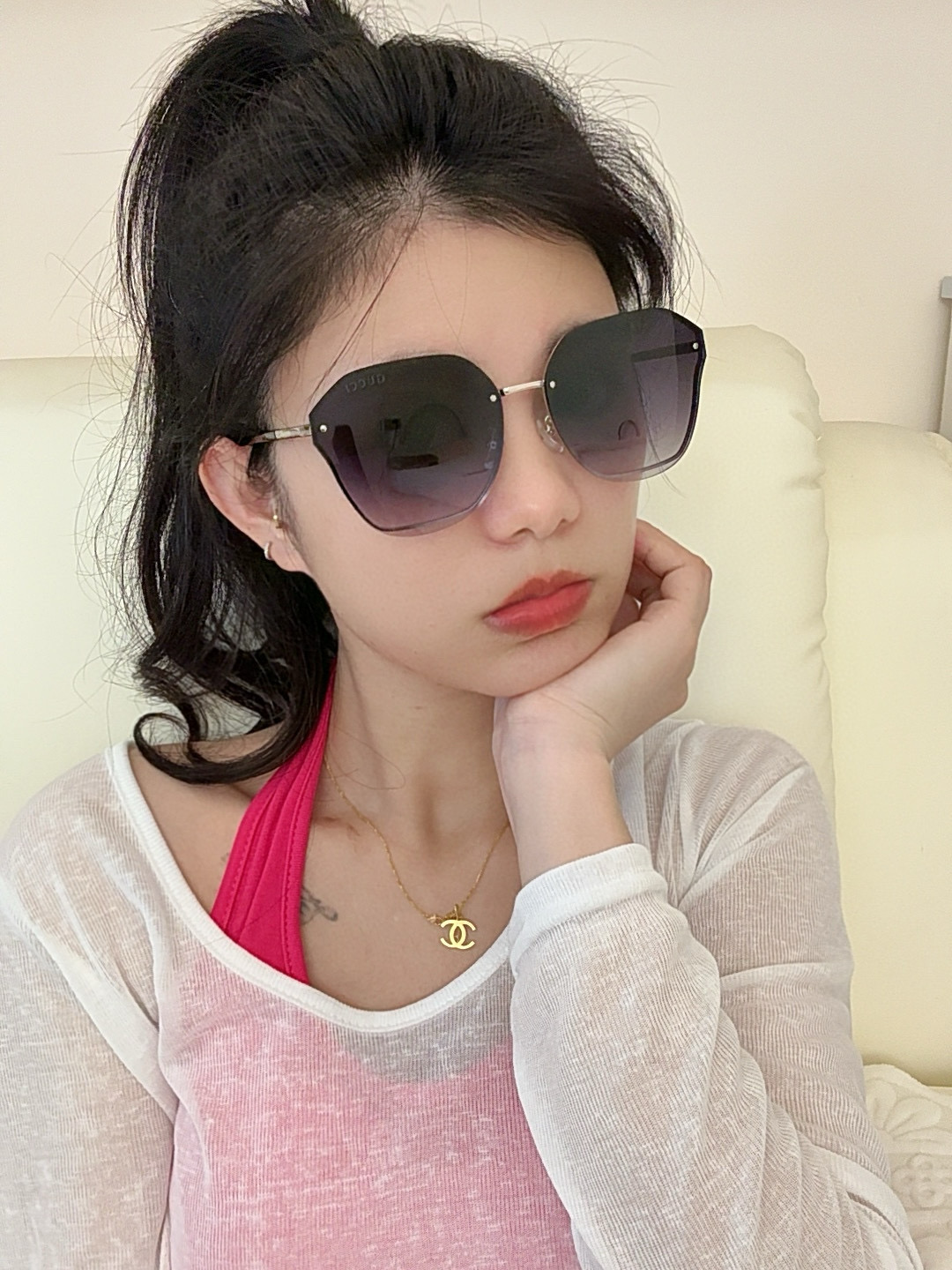  【GUCCI】 新款尼龙太眼镜，无框钻石 切边更有质感，大气女人范儿，大脸小脸都好看 ！型号：G124