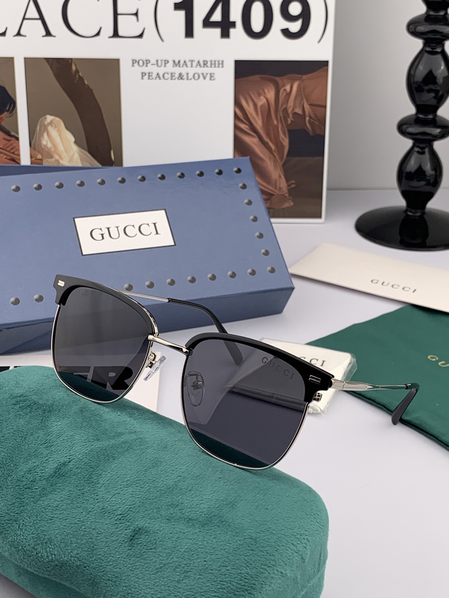   Gucci 。  高品质男女款墨镜   👍 进口宝丽来偏光镜片  。蛤蟆镜 开车钓鱼都可 。百搭显瘦
