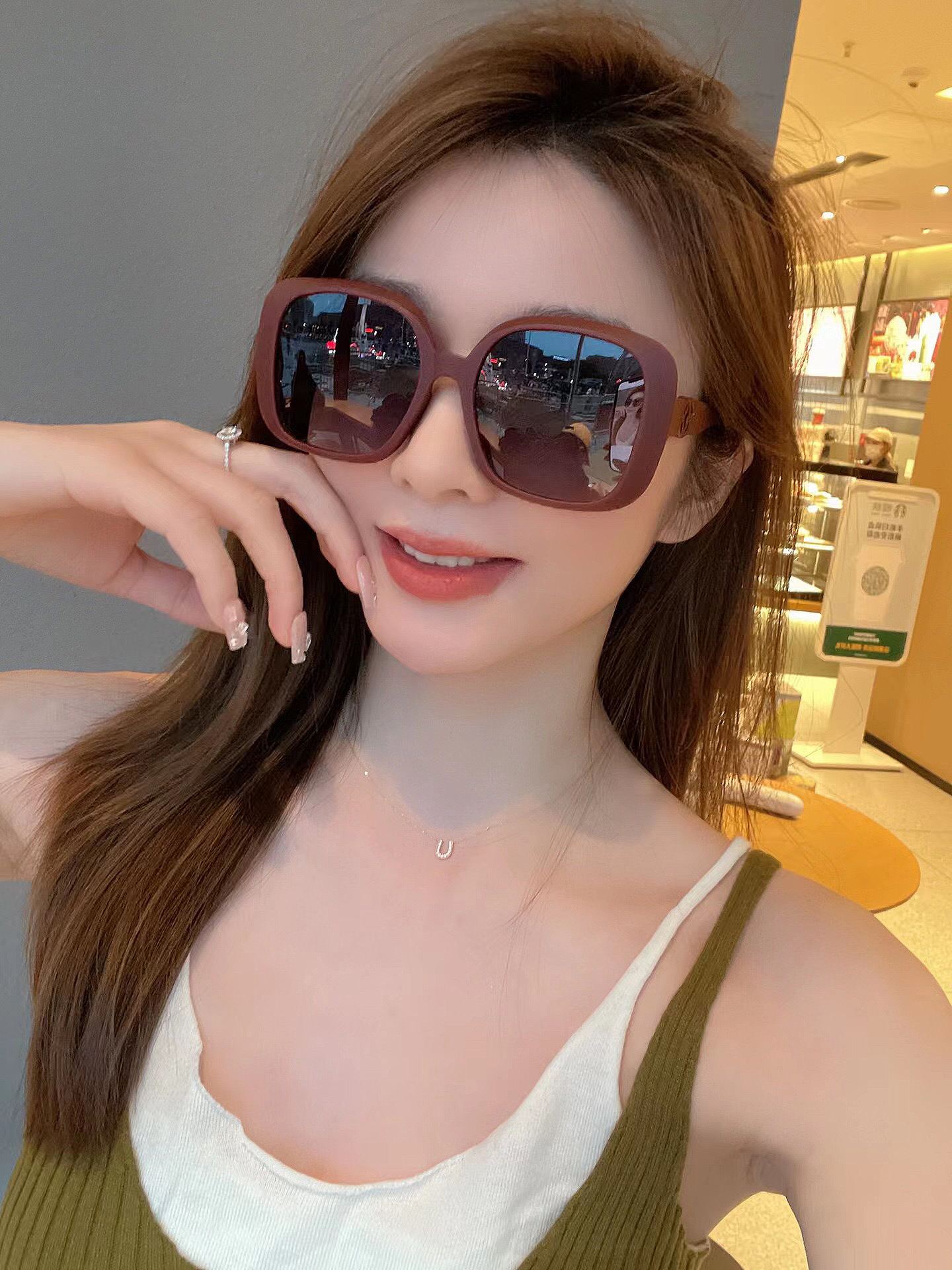 🔺 【GUCCI-偏光太阳镜】2025开春新款 潮流爆款 时尚方框偏光太阳镜 高品质 佩戴舒适 网红潮款