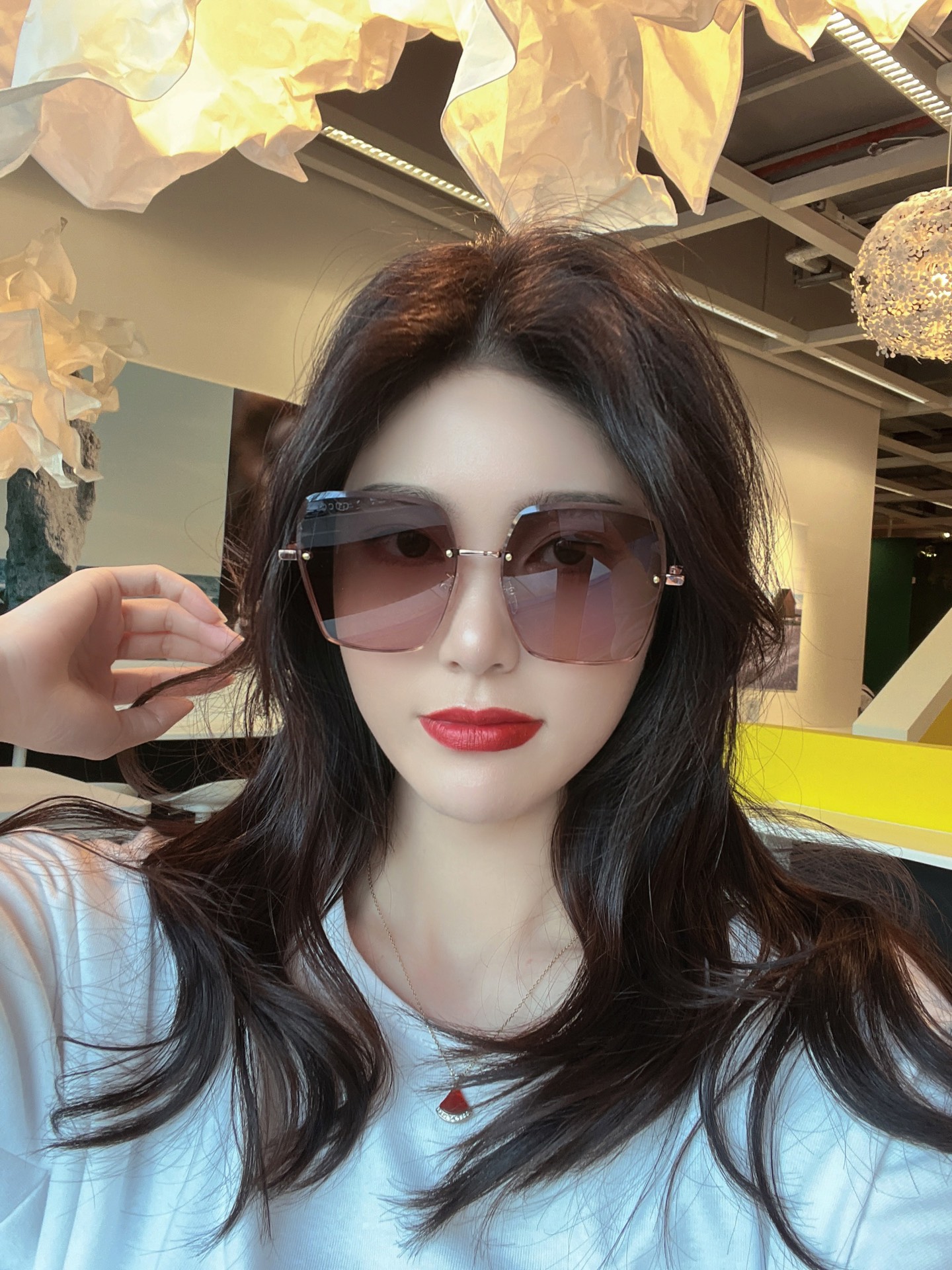  GUCCI-古驰意大利进口🇮🇹2025时尚潮流奢华装饰太阳眼镜 尼龙高清太阳镜明星海报款 超高复杂工艺
