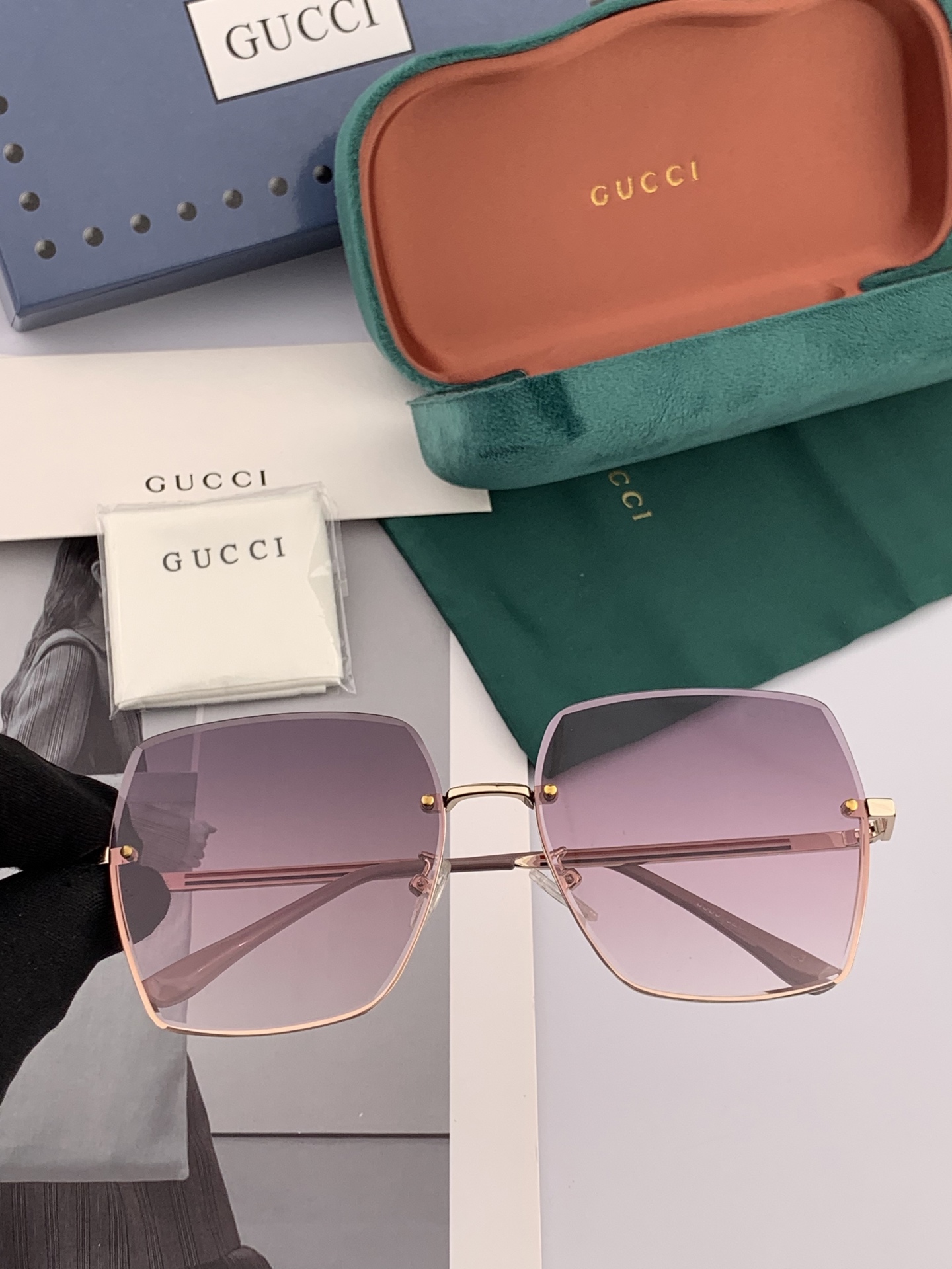  GUCCI-古驰意大利进口🇮🇹2025时尚潮流奢华装饰太阳眼镜 尼龙高清太阳镜明星海报款 超高复杂工艺