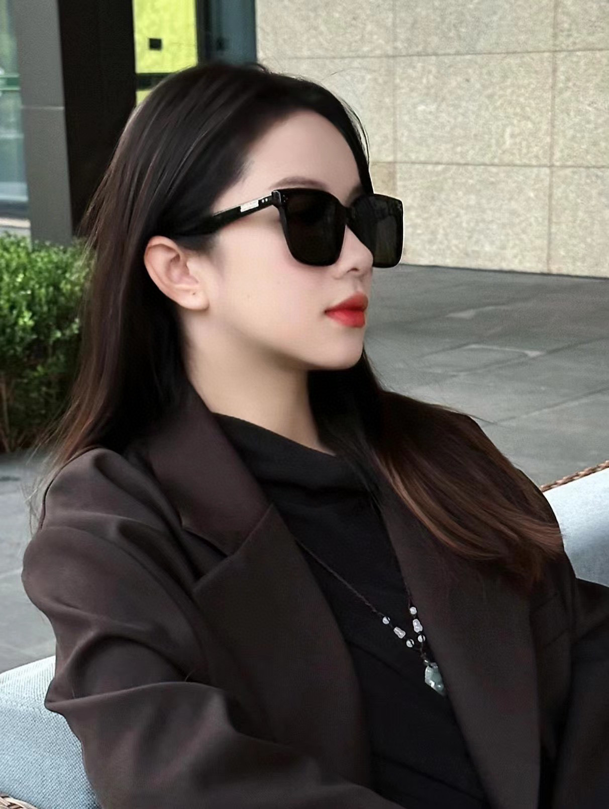  GUCCI2025开春新款一体镜 小框太阳镜男女同款 😎 
爆款大框尼龙太阳镜 超逼格超酷 
镜腿品牌