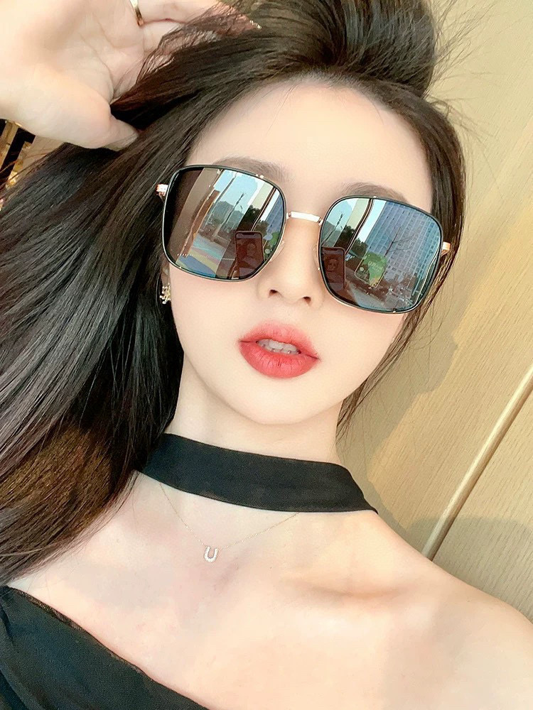 NO:258023,【GUCCI-Polarized Sunglasses】2025 Spring New Model Fashion Hot Fashionable Round Frame Polarized Sunglasses High Quality Comfortable Wear Internet celebrity trendy sunglasses Women's HD Polarized Sunglasses High Quality TR Frame Model G1640 Glasses Sunglasses, Glasses, gucci19860909【GUCCI-偏光太阳镜】2025开春新款 潮流爆款 时尚圆框偏光太阳镜 高品质 佩戴舒适 网红潮款墨镜 女士高清偏光太阳镜 高品质TR镜框 型号G1640眼镜墨镜太阳镜,眼镜,gucci,glasses