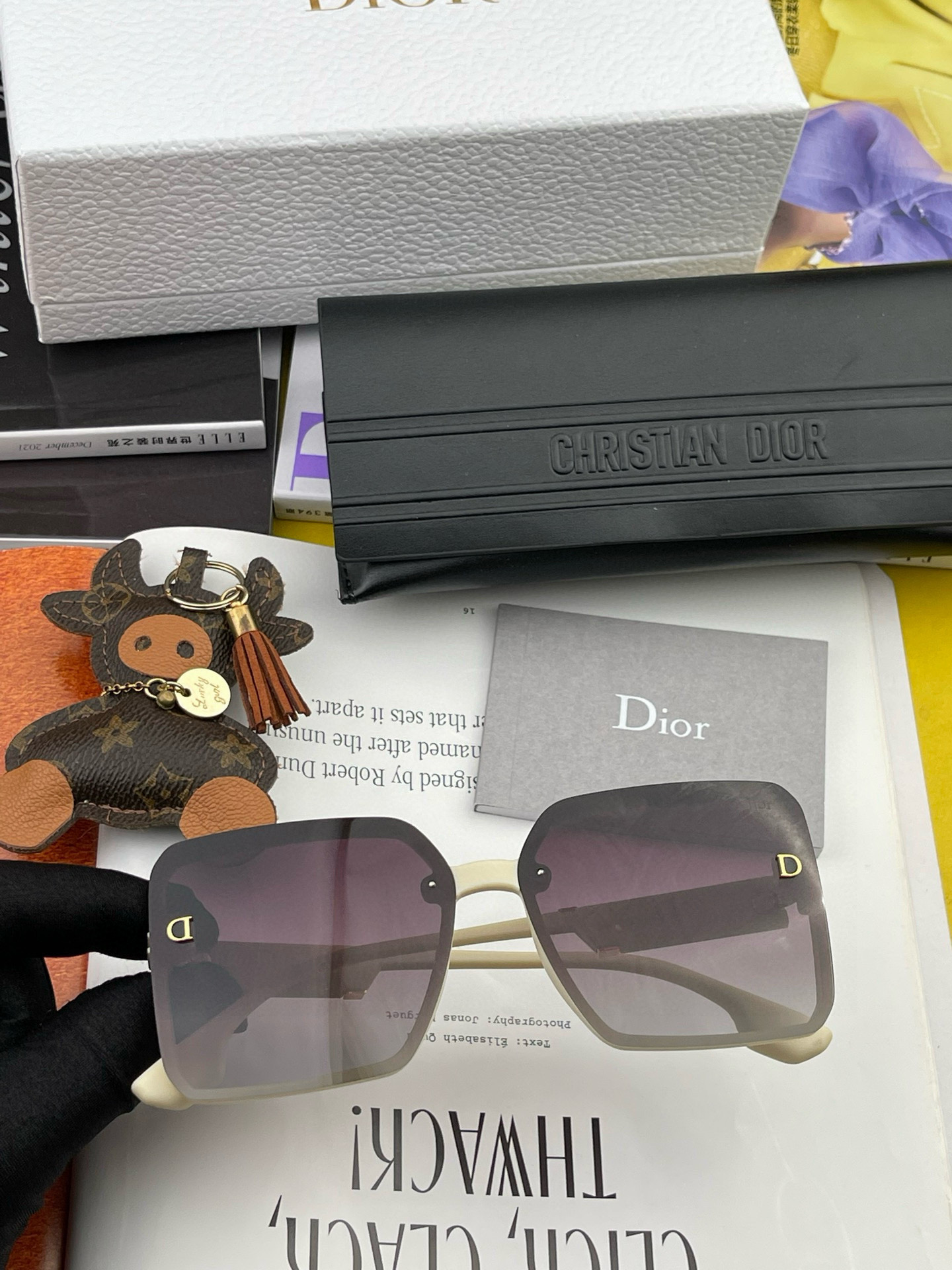  🔺 【DIOR-迪奥】2025开春新款 潮流爆款 时尚方框偏光太阳镜 高品质 佩戴舒适 网红潮款墨镜 