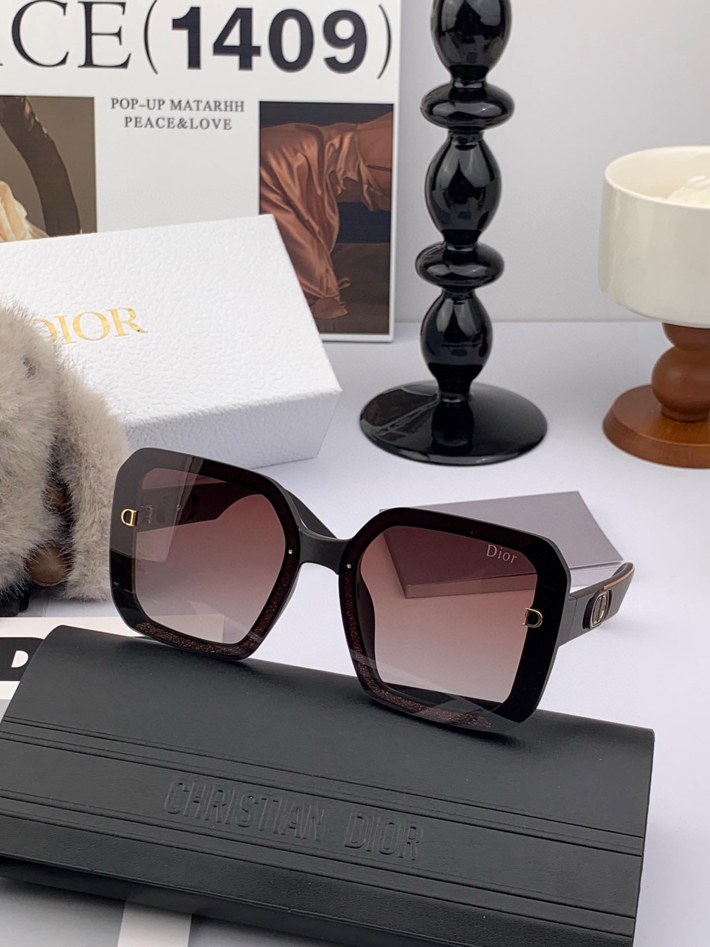 🔺 【DIOR-迪奥】2025开春新款 潮流爆款 时尚方框偏光太阳镜 高品质 佩戴舒适 网红潮款墨镜 型