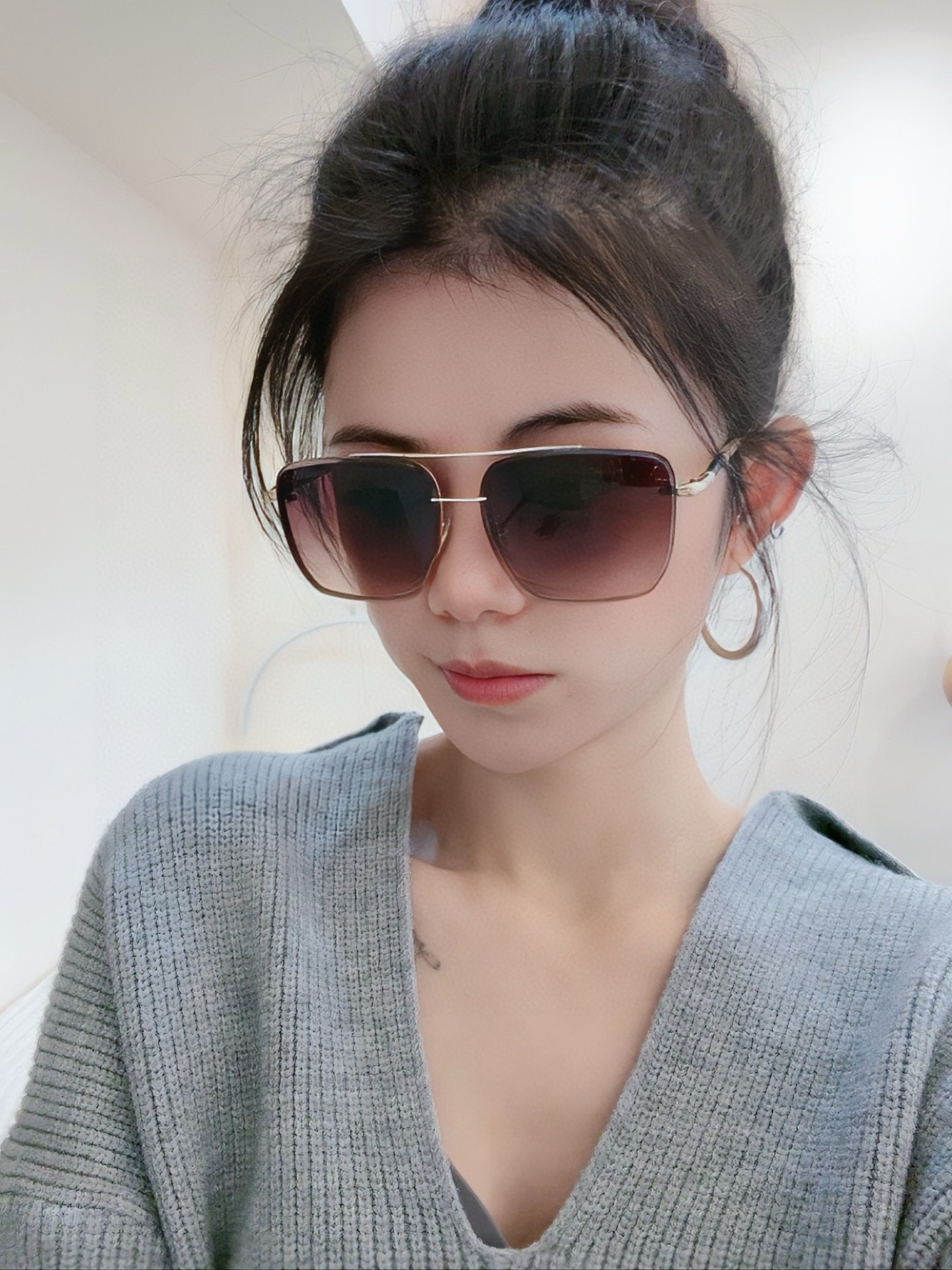   BURBERRY 巴宝莉 男士太阳眼镜 🕶🕶正版蛤蟆 太阳镜💋💋👣👣  高品质 不挑脸 火的狠 🍁🍁