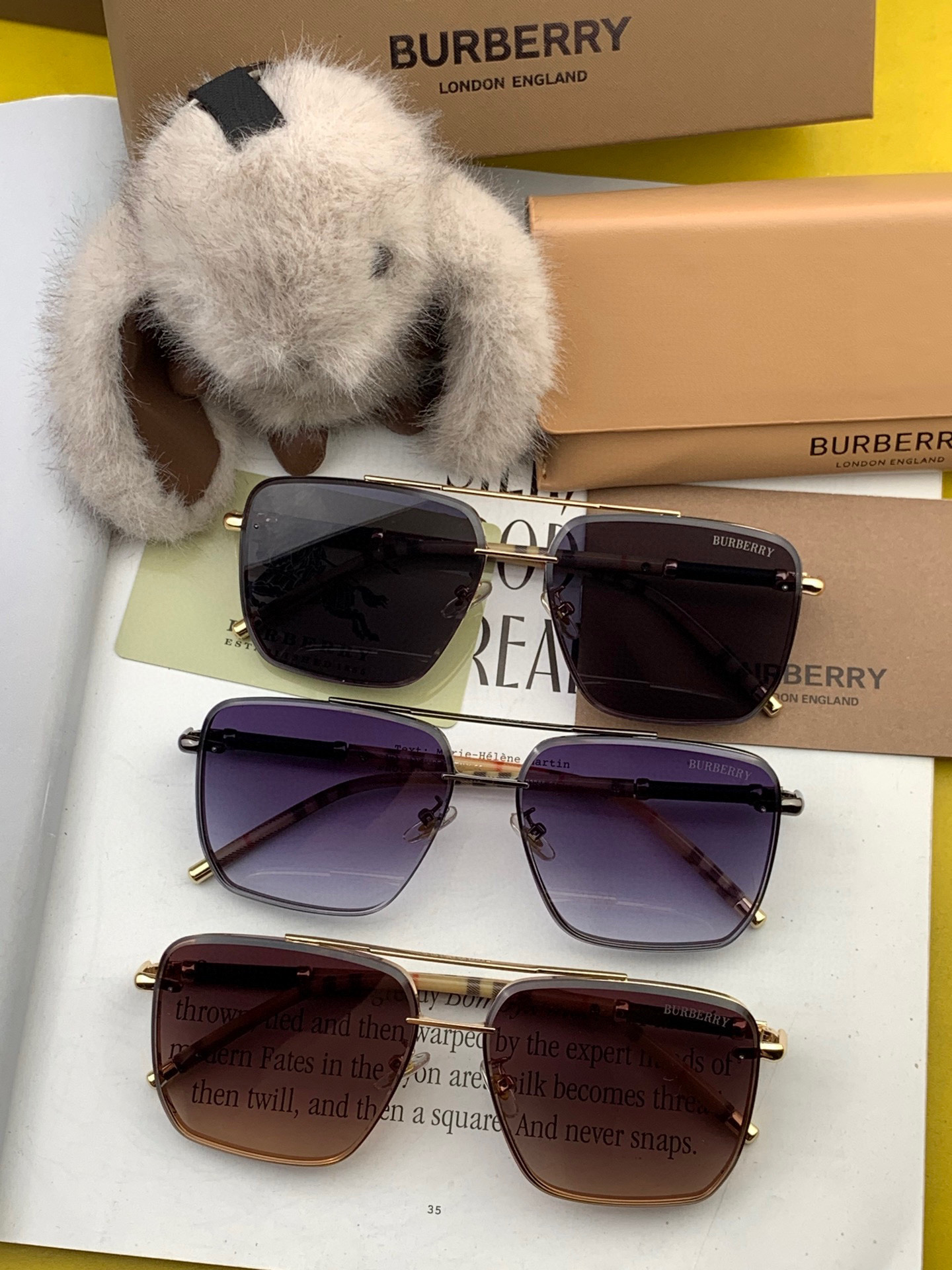   BURBERRY 巴宝莉 男士太阳眼镜 🕶🕶正版蛤蟆 太阳镜💋💋👣👣  高品质 不挑脸 火的狠 🍁🍁