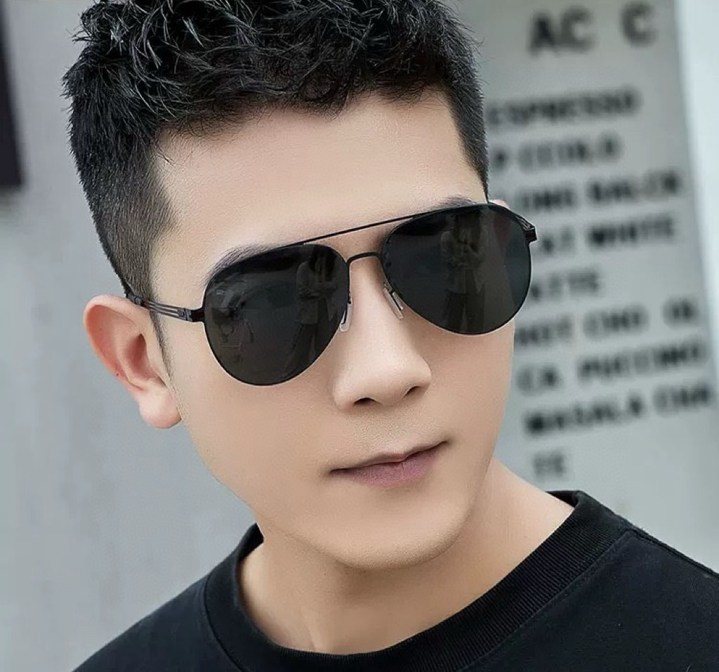 ♦️LV 2025新款男女情侣款太阳镜多边形墨镜iP电镀永不褪色 超轻超有弹性整幅眼镜无螺丝重要的是压不
