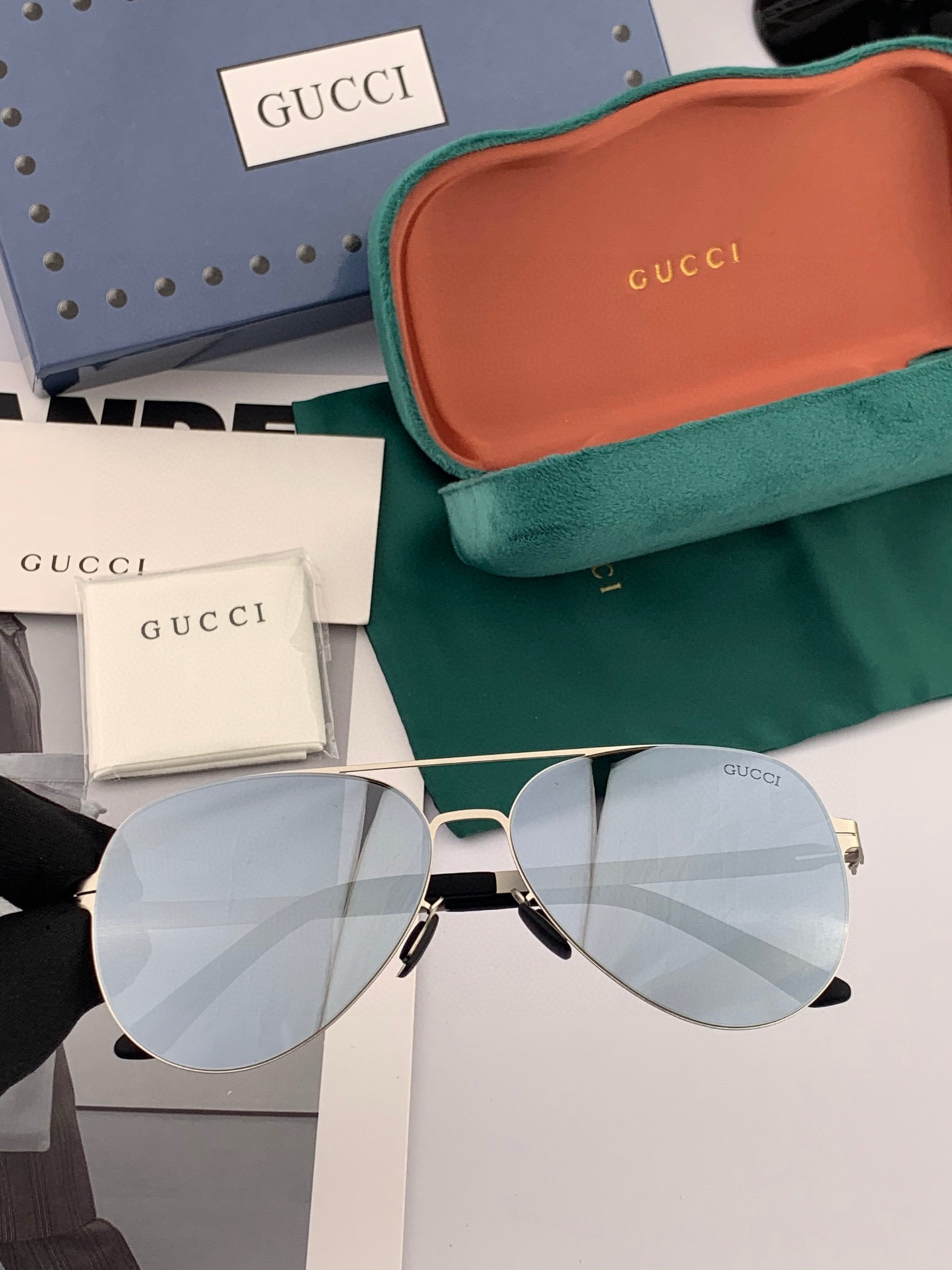 ♦️ GUCCI 2025新款男女情侣款太阳镜多边形墨镜iP电镀永不褪色 超轻超有弹性整幅眼镜无螺丝重要