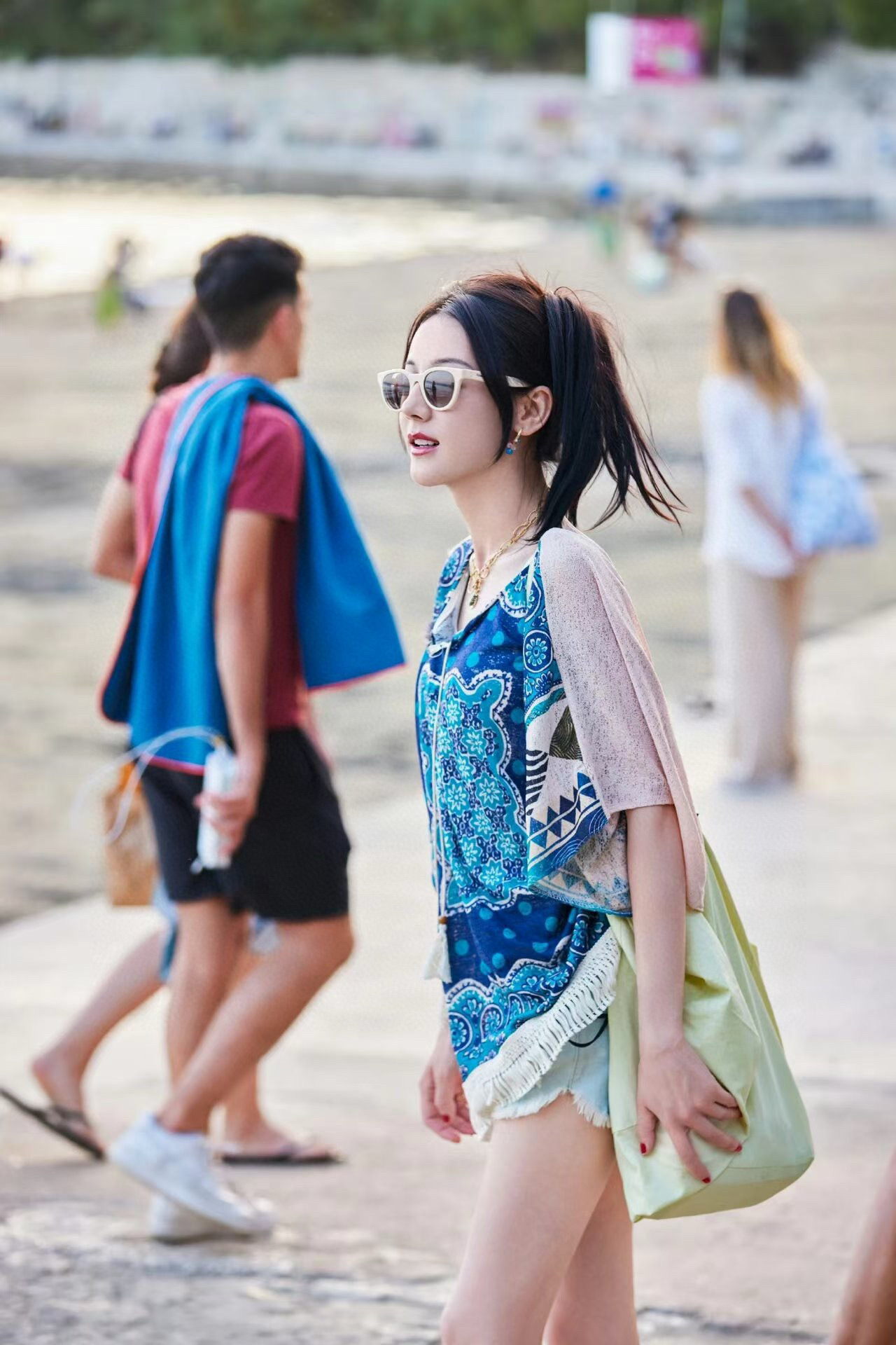 🔺 【GUCCI】2025开春新款 潮流爆款 时尚小框偏光太阳镜 高品质 佩戴舒适 网红潮款墨镜 型号：