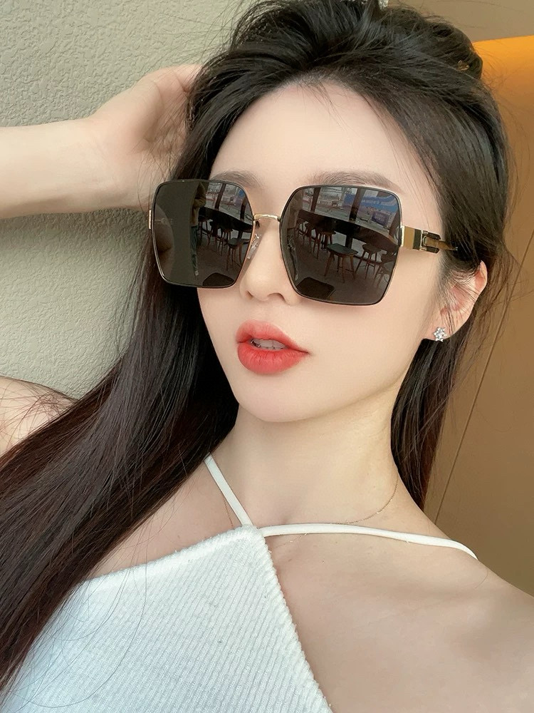 🔺 【DIOR-迪奥】2025开春新款 潮流爆款 时尚方框偏光太阳镜 高品质 佩戴舒适 网红潮款墨镜 