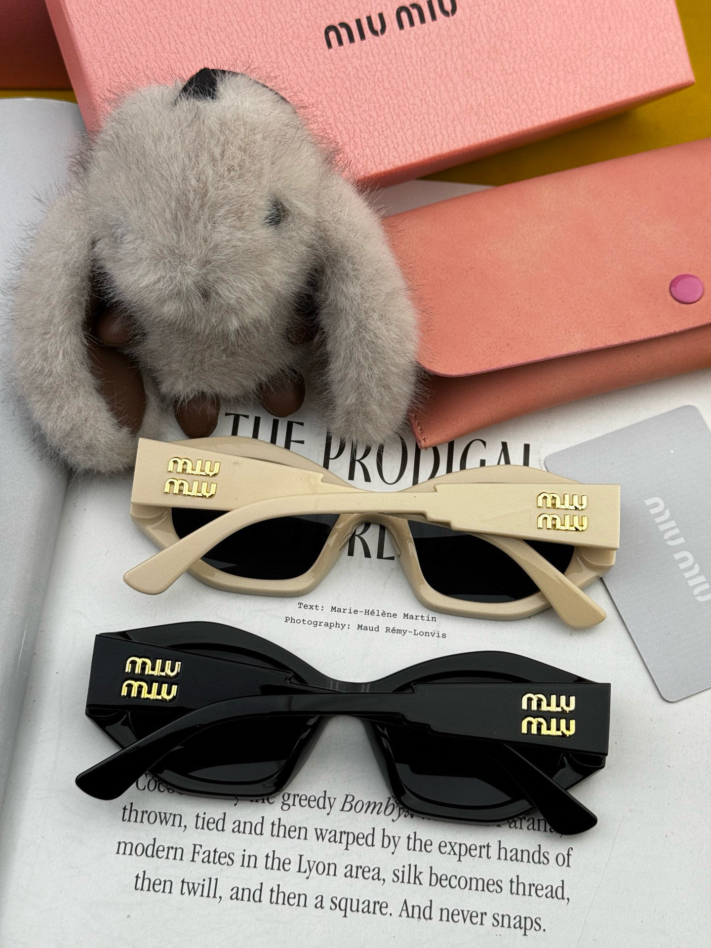   MIUMIU/缪缪🖇🖇2025开春新款🌟闪耀新款璀璨登台 ❤❤太阳镜潮品 精致个性设计简约时尚 专柜