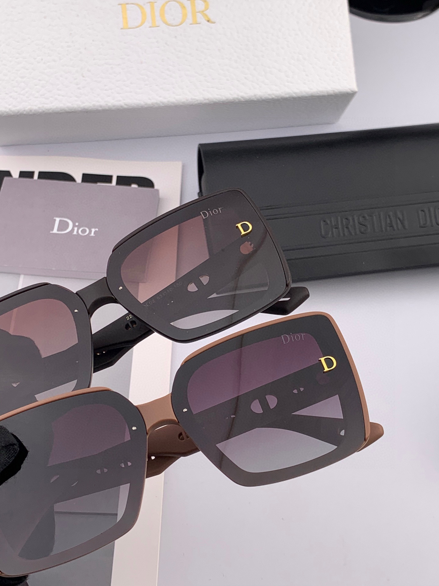 🔺 【DIOR-迪奥】2025开春新款 潮流爆款 时尚方框偏光太阳镜 高品质 佩戴舒适 网红潮款墨镜 女