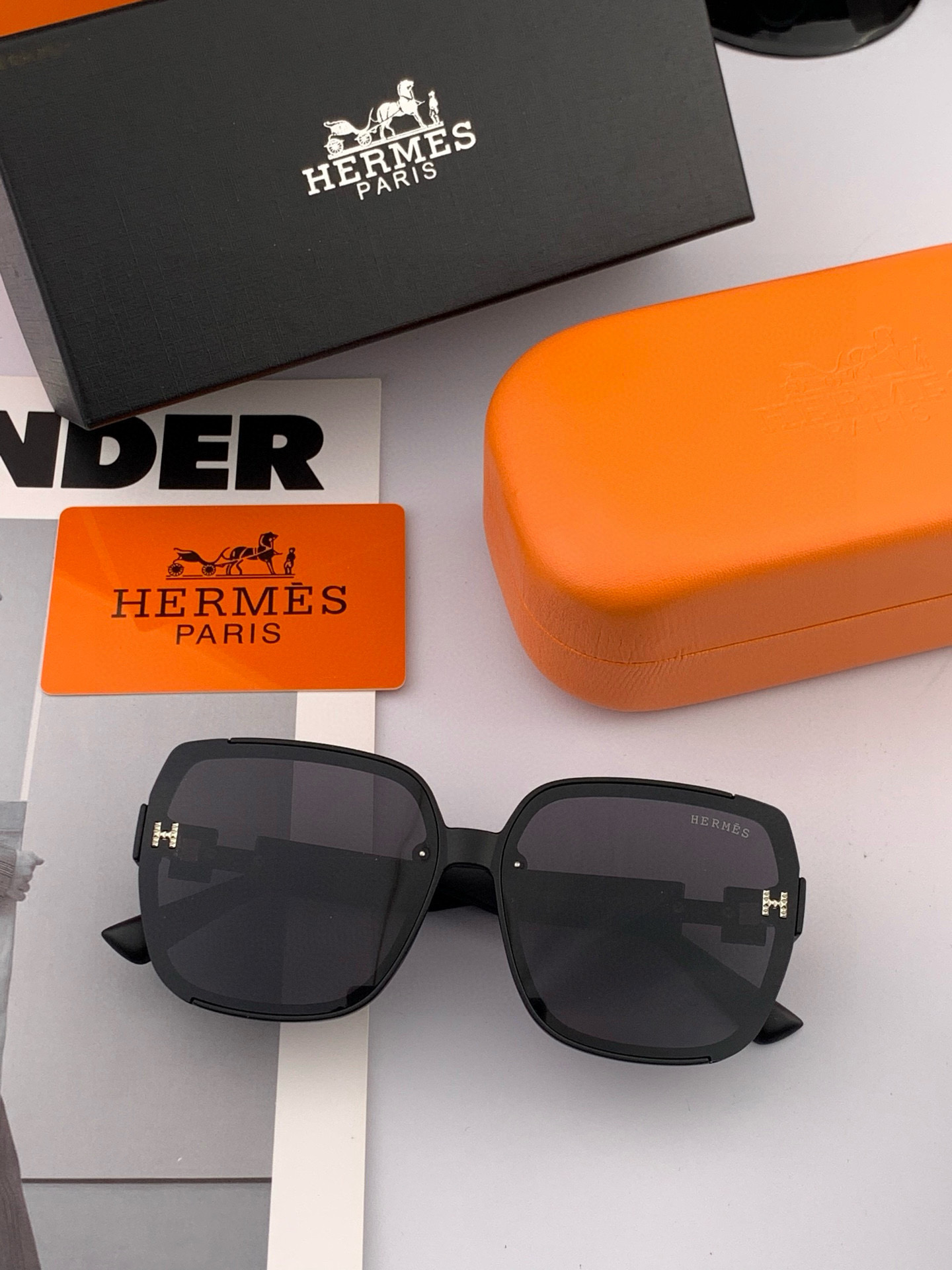    HERMES 爱马仕 2025开春新款🎈原版出货 网红超爆款💙经典奢华全球风强酷亲亲 时尚方框太阳