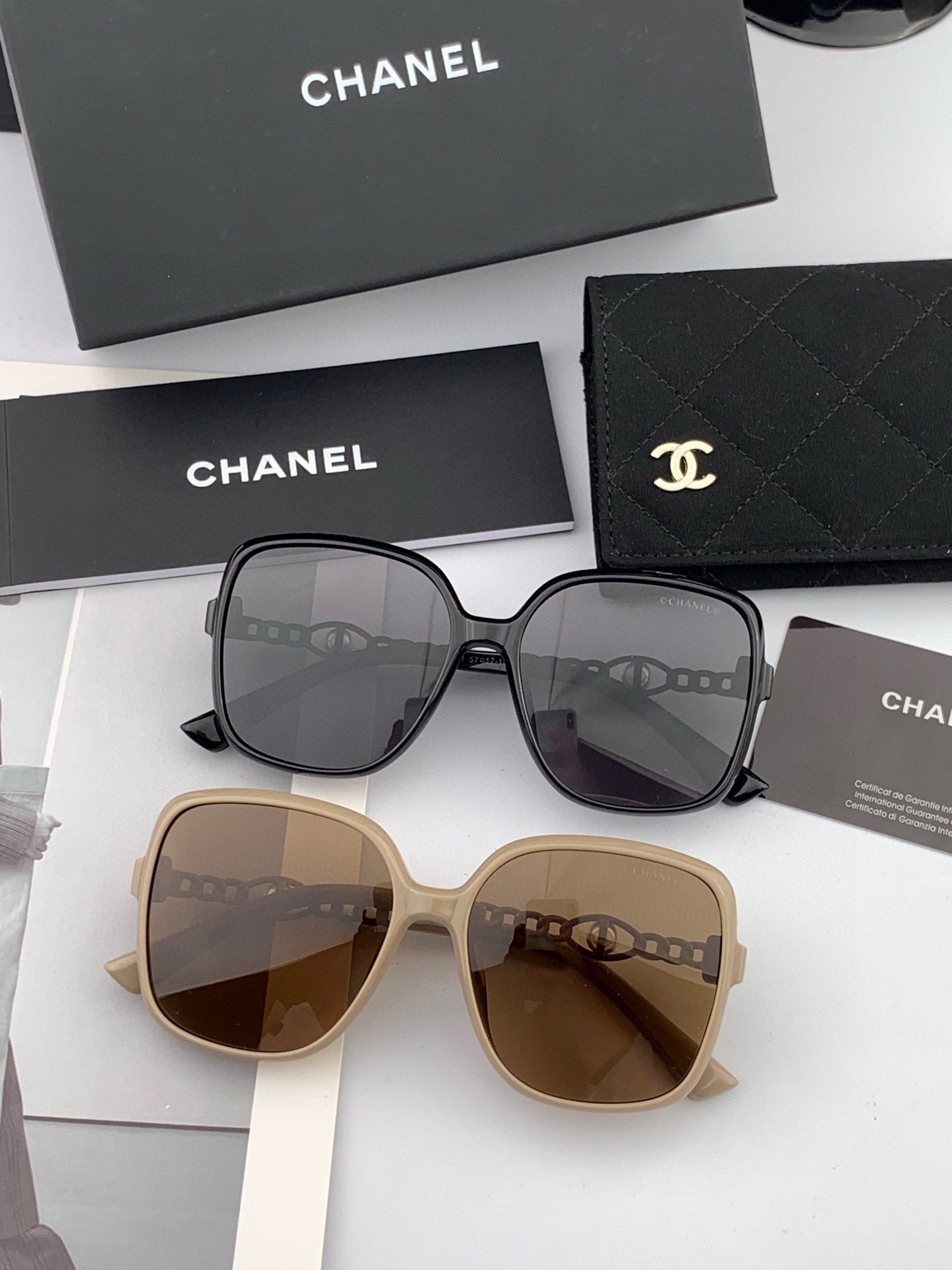 🔺CHANEL🔻2025官方早春新款，众多明星同款色香奈儿‼️‼️新款珍珠大框偏光墨镜 ，🌈🌈宝丽来超清
