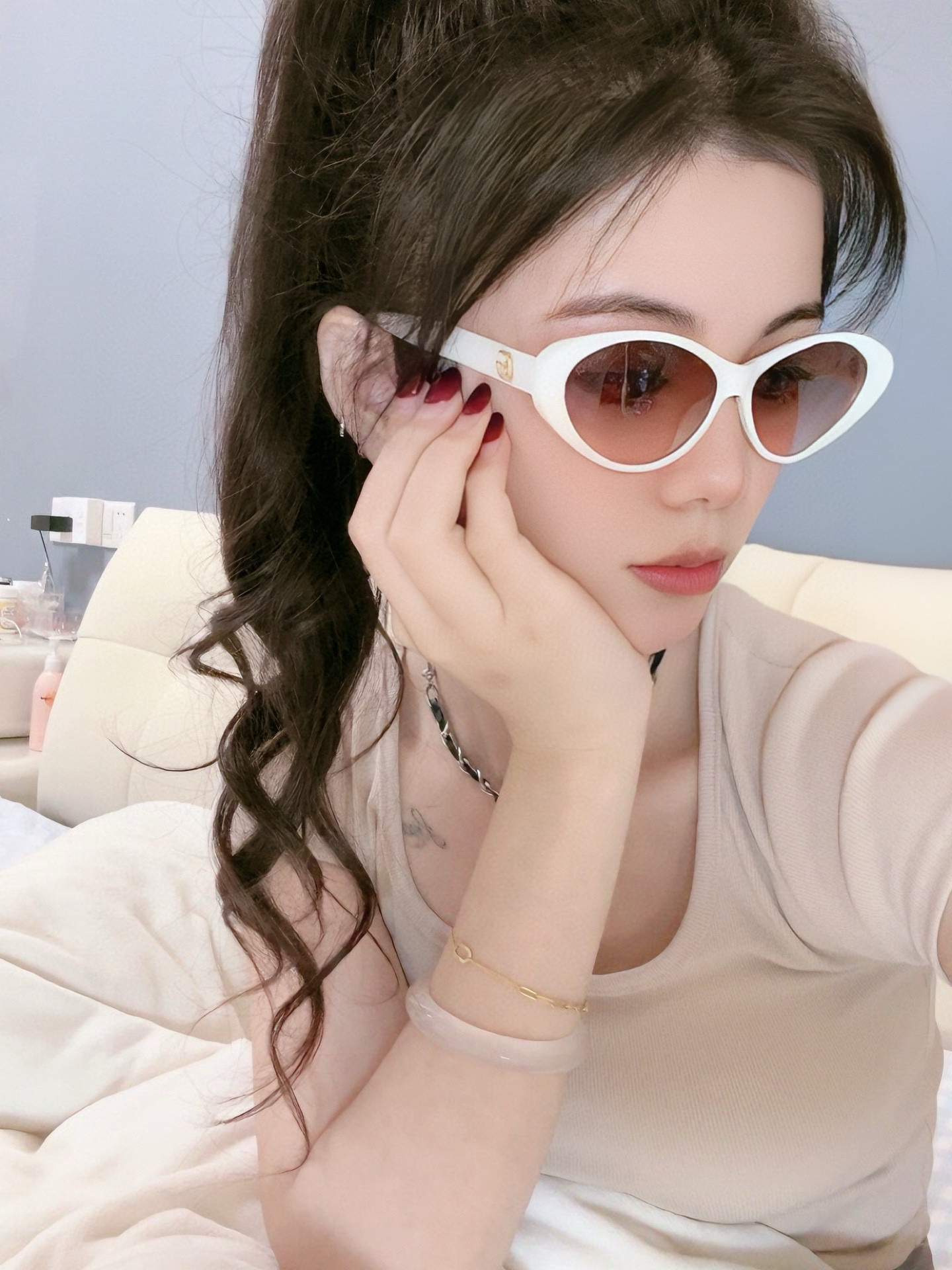  🔺 【GUCCI】2025开春新款 潮流爆款 时尚猫眼太阳镜 高品质 佩戴舒适 网红潮款墨镜 型号：G