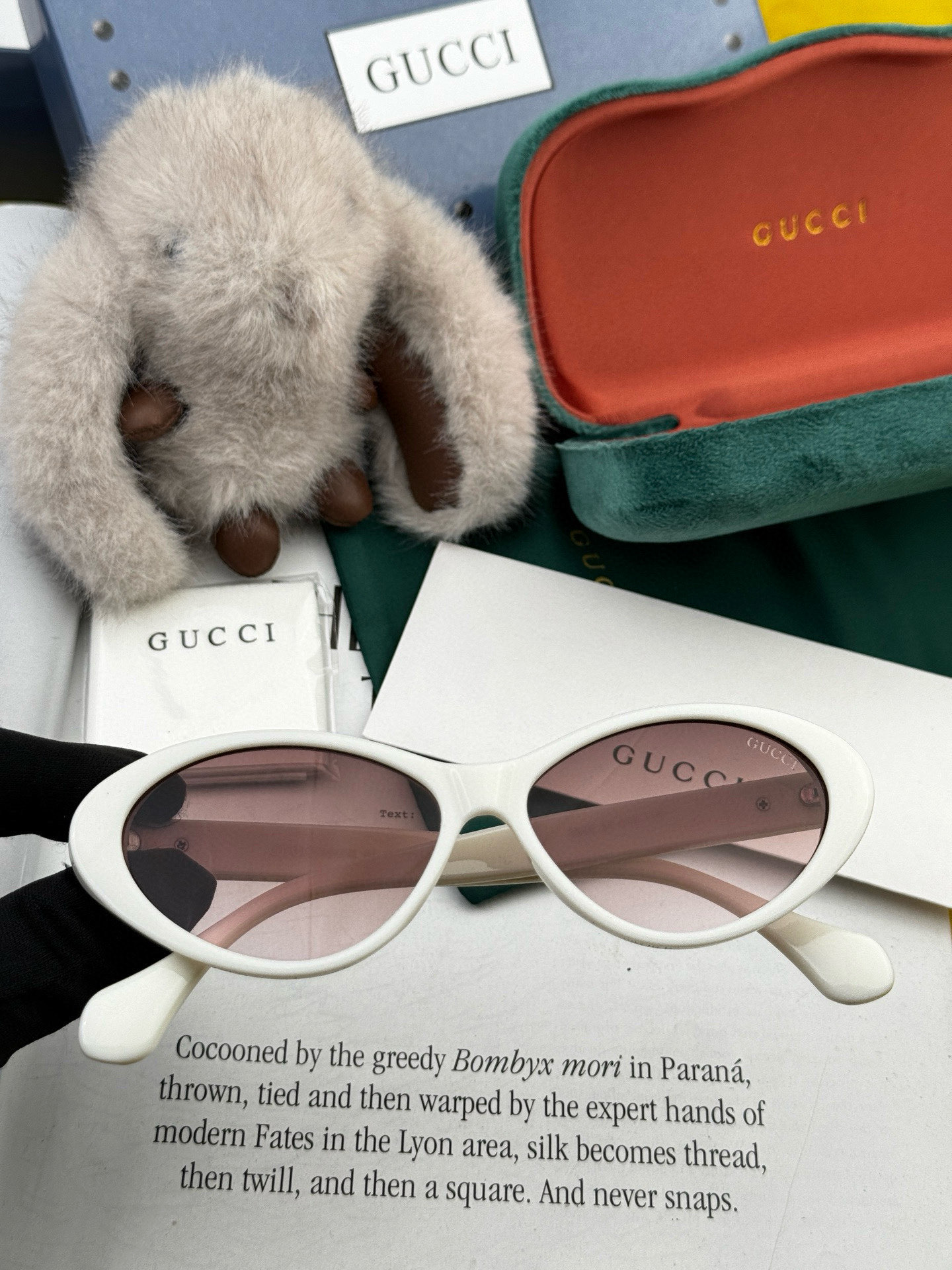  🔺 【GUCCI】2025开春新款 潮流爆款 时尚猫眼太阳镜 高品质 佩戴舒适 网红潮款墨镜 型号：G