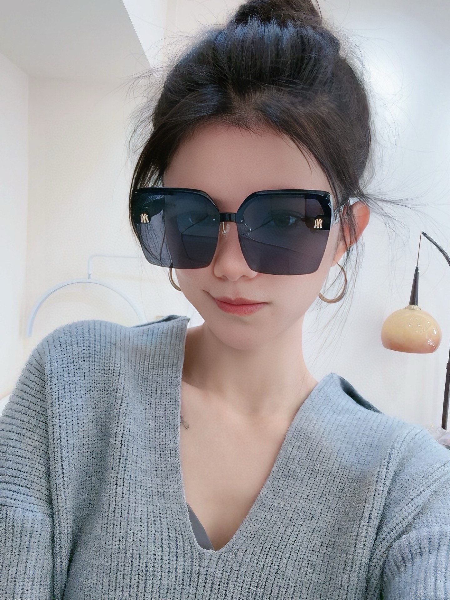   【TR偏光系列】Gucci   经典的方框设计，不挑脸型，无论搭配大衣还是连衣裙都非常显气质偏光镜片