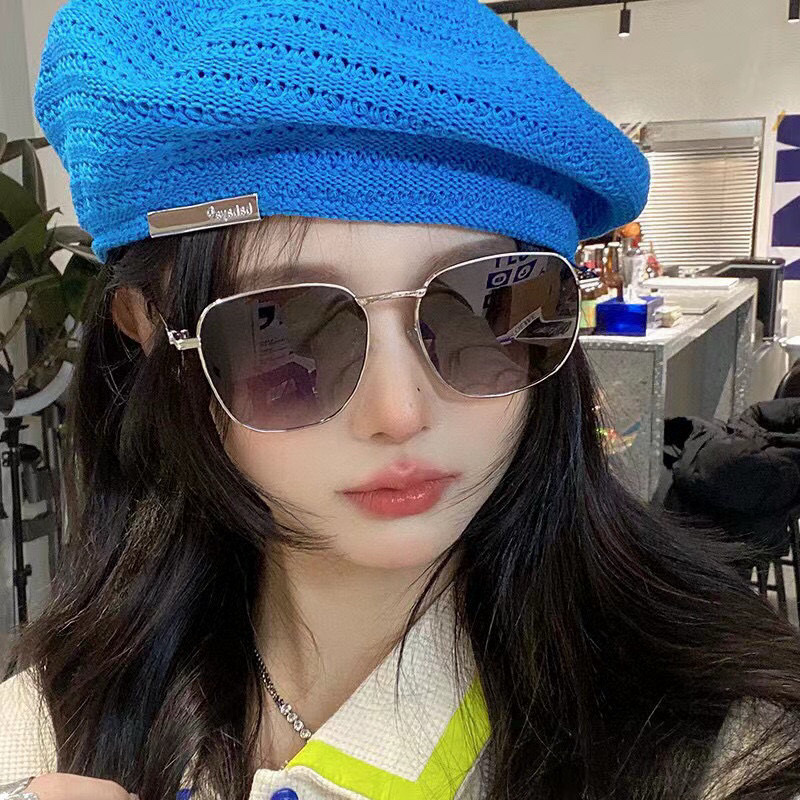   🔺 Gucci 🔻2025官方新款 众多明星同款色‼️‼️新款大框偏光墨镜 🌈🌈宝丽来超清加厚太阳镜