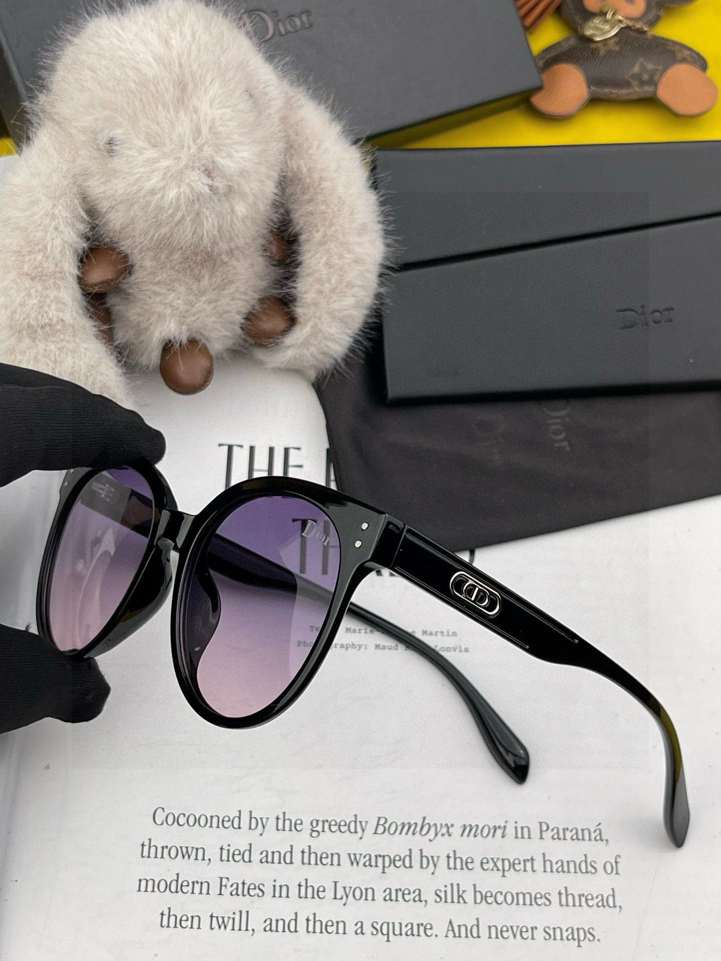  🔺 【DIOR-迪奥】2025开春新款 潮流爆款 时尚方框偏光太阳镜 高品质 佩戴舒适 网红潮款墨镜 