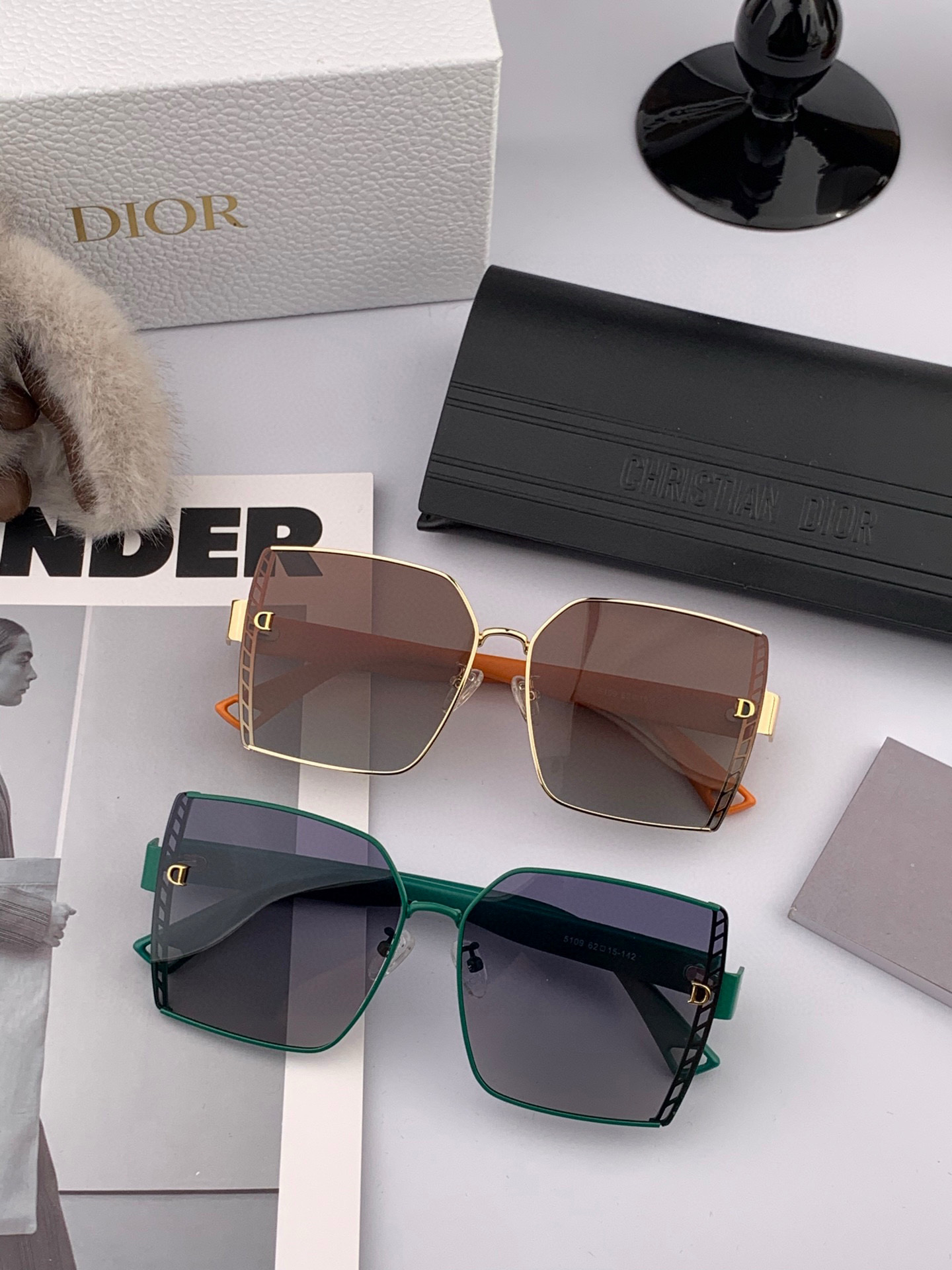  🔺 【DIOR-迪奥】2025开春新款 潮流爆款 时尚方框偏光太阳镜 高品质 佩戴舒适 网红潮款墨镜 
