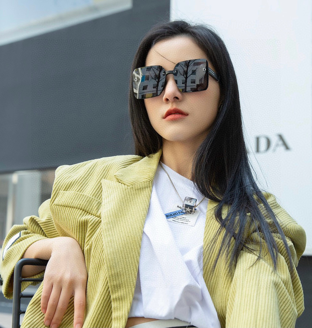 🔺 【DIOR-迪奥】2025开春新款 潮流爆款 时尚方框偏光太阳镜 高品质 佩戴舒适 网红潮款墨镜 