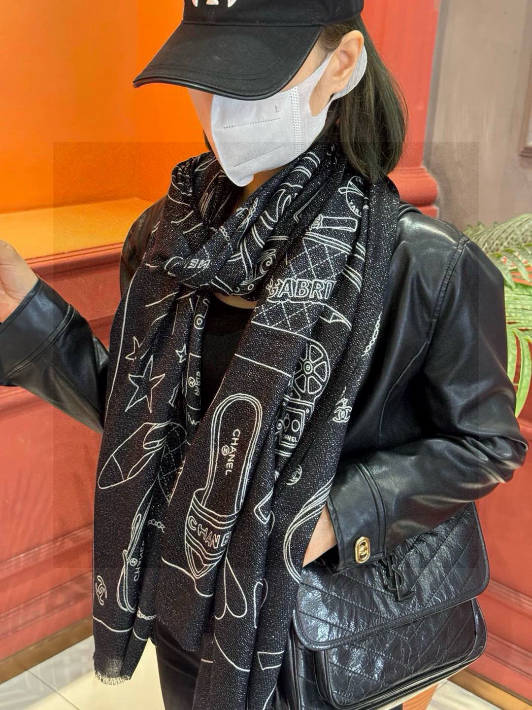   新款💖💖💃🏻💃🏻小香【会发光发亮的小香鞋包羊绒长巾】‼️抢‼️VIP推荐 ‼️👍下手一定要快【高端 