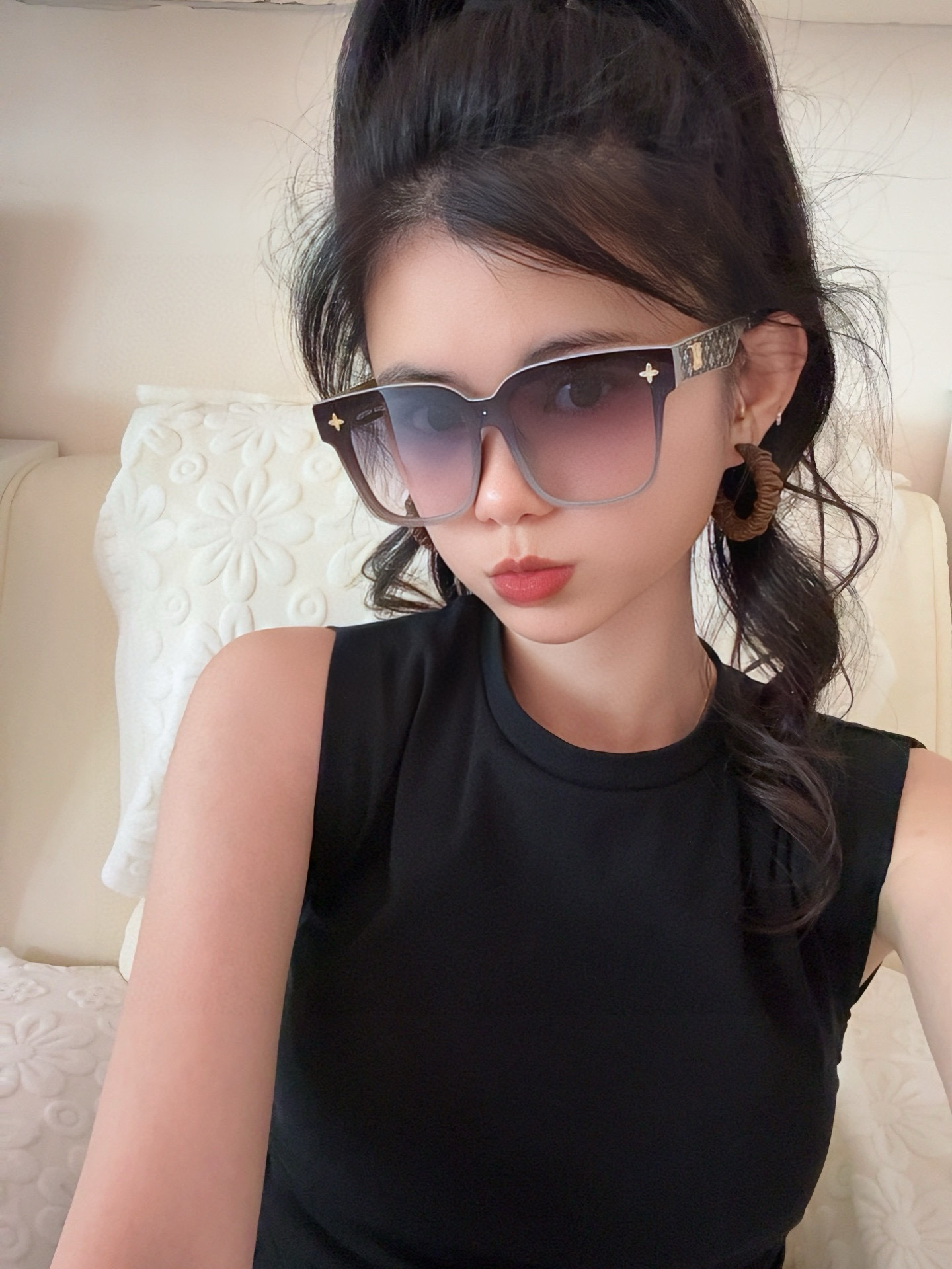 NO:349233,LV New spring 2025 trendy fashion style sunglasses high quality comfortable to wear Internet celebrity trendy sunglasses Model L6303 glasses sunglasses sunglasses, glasses, louis vuitton19860909LV 2025年开春新款 潮流爆款 时尚方框太阳镜 高品质 佩戴舒适 网红潮款墨镜 型号L6303眼镜墨镜太阳镜,眼镜,louis vuitton,glasses