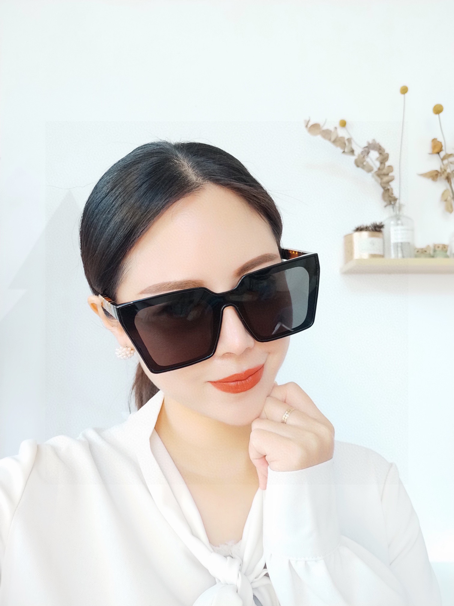 NO:349327,【TR polarization series】Gucci classic square frame design, not picky about face shape, it shows temperament, whether paired with a coat or a dress, polarized lenses prevent UV rays. Model G5622 glasses sunglasses sunglasses, glasses, gucci, skirts19860909【TR偏光系列】Gucci经典的方框设计,不挑脸型,无论搭配大衣还是连衣裙都非常显气质偏光镜片预防紫外线 型号G5622眼镜墨镜太阳镜,眼镜,gucci,skirts,glasses