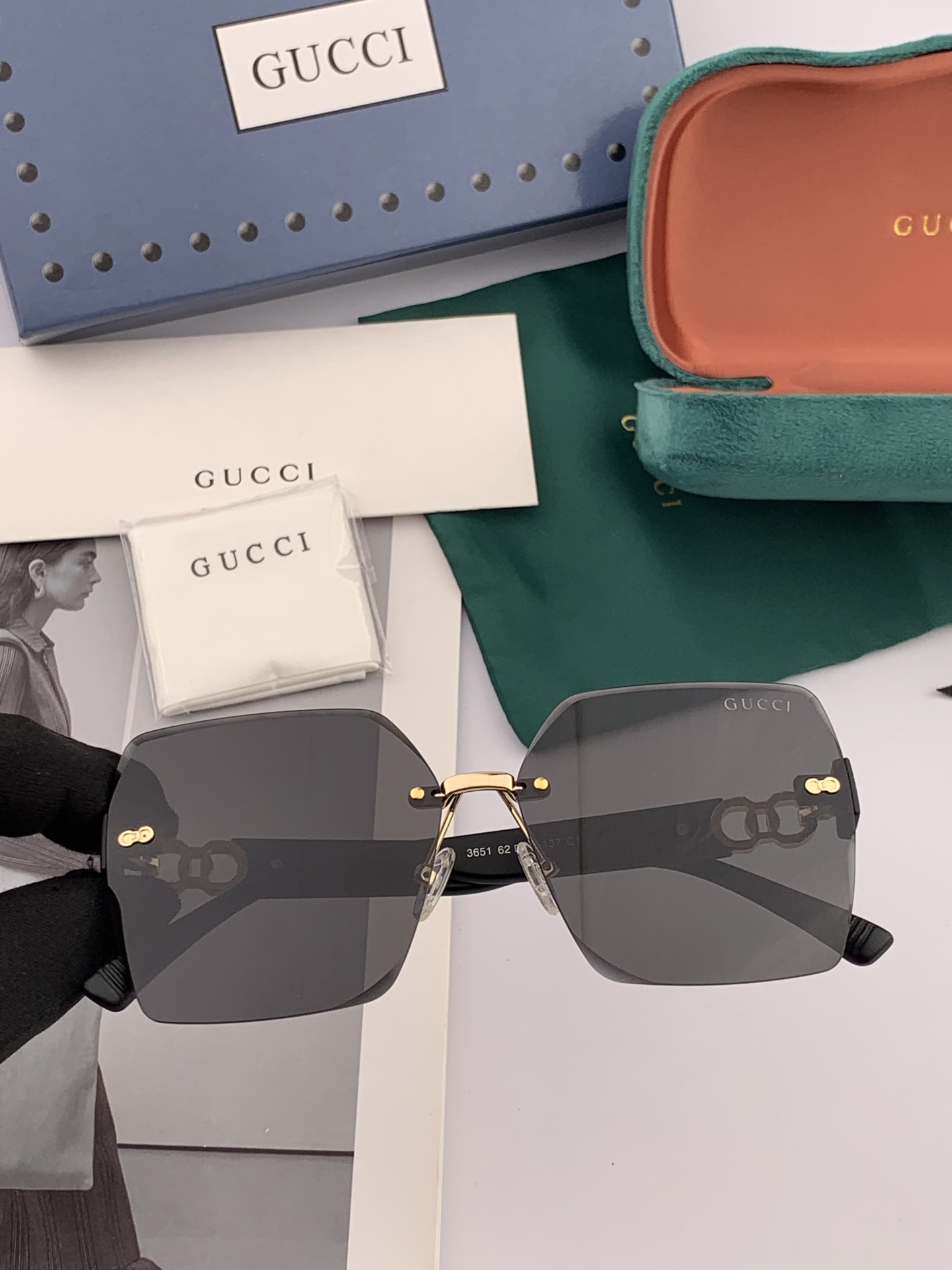  🔺 【GUCCI】2025开春新款 潮流爆款 时尚方框太阳镜 高品质 佩戴舒适 网红潮款墨镜 型号：G