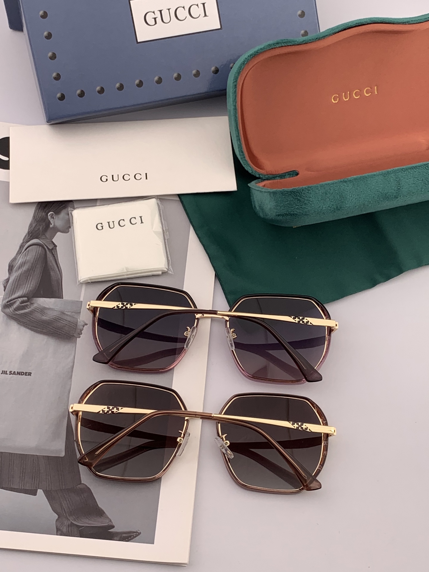  GUCCI 2025开春新款太阳镜 各路网红纷纷带起气场满分‼️ 俏皮甜美.上脸效果更佳.金属质感超好