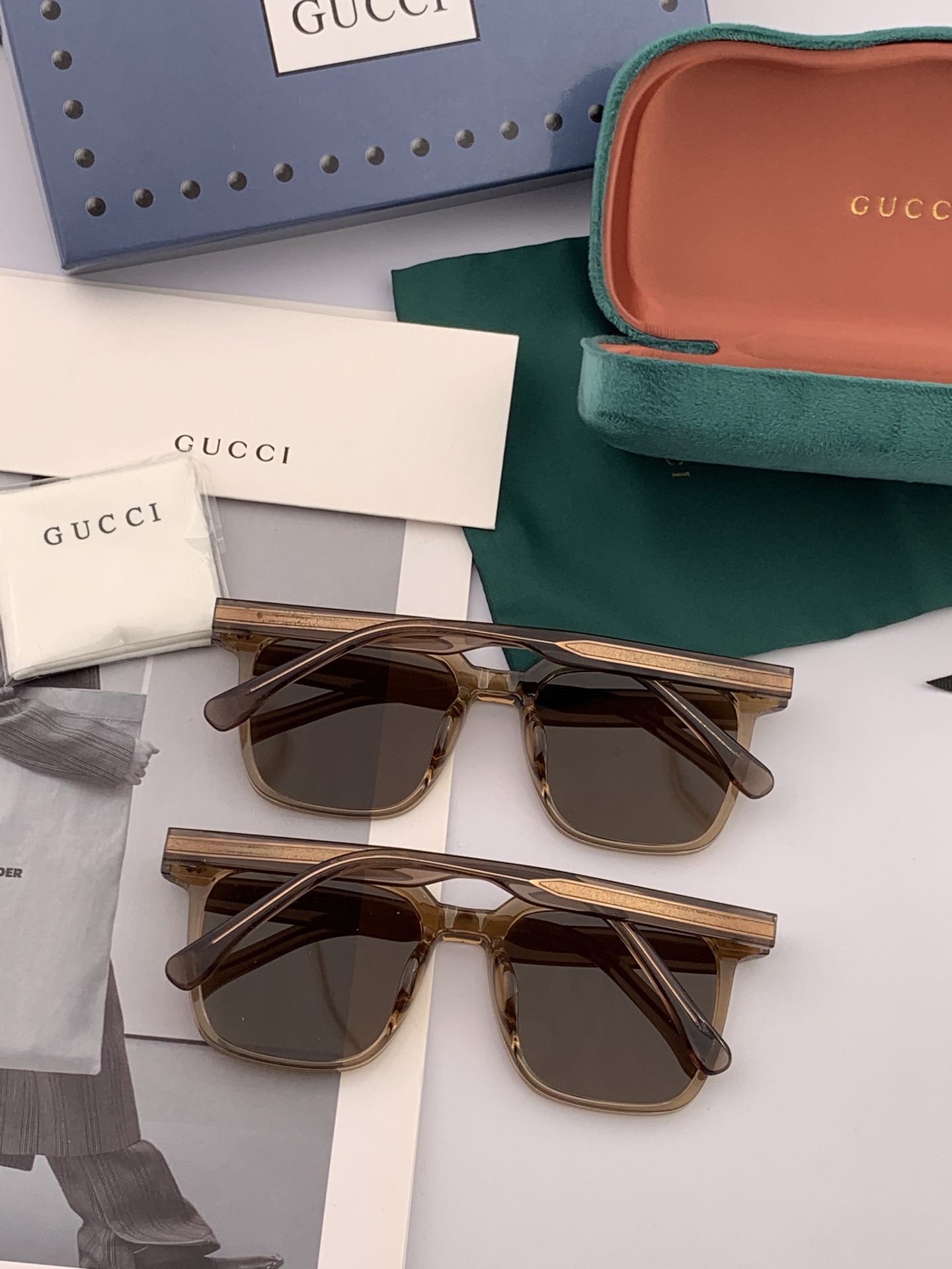 🔺GUCCI🔻古驰 GG方框太阳镜 完美品质 🎓独特设计  适合各种脸型 亮相时装周 超时尚百搭 实物精